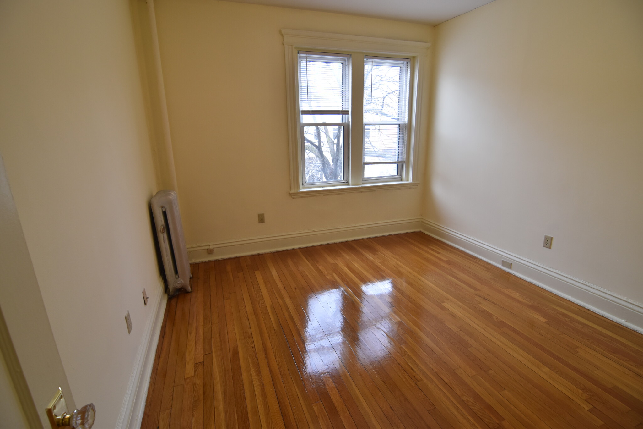 104 Queensberry St, Fenway