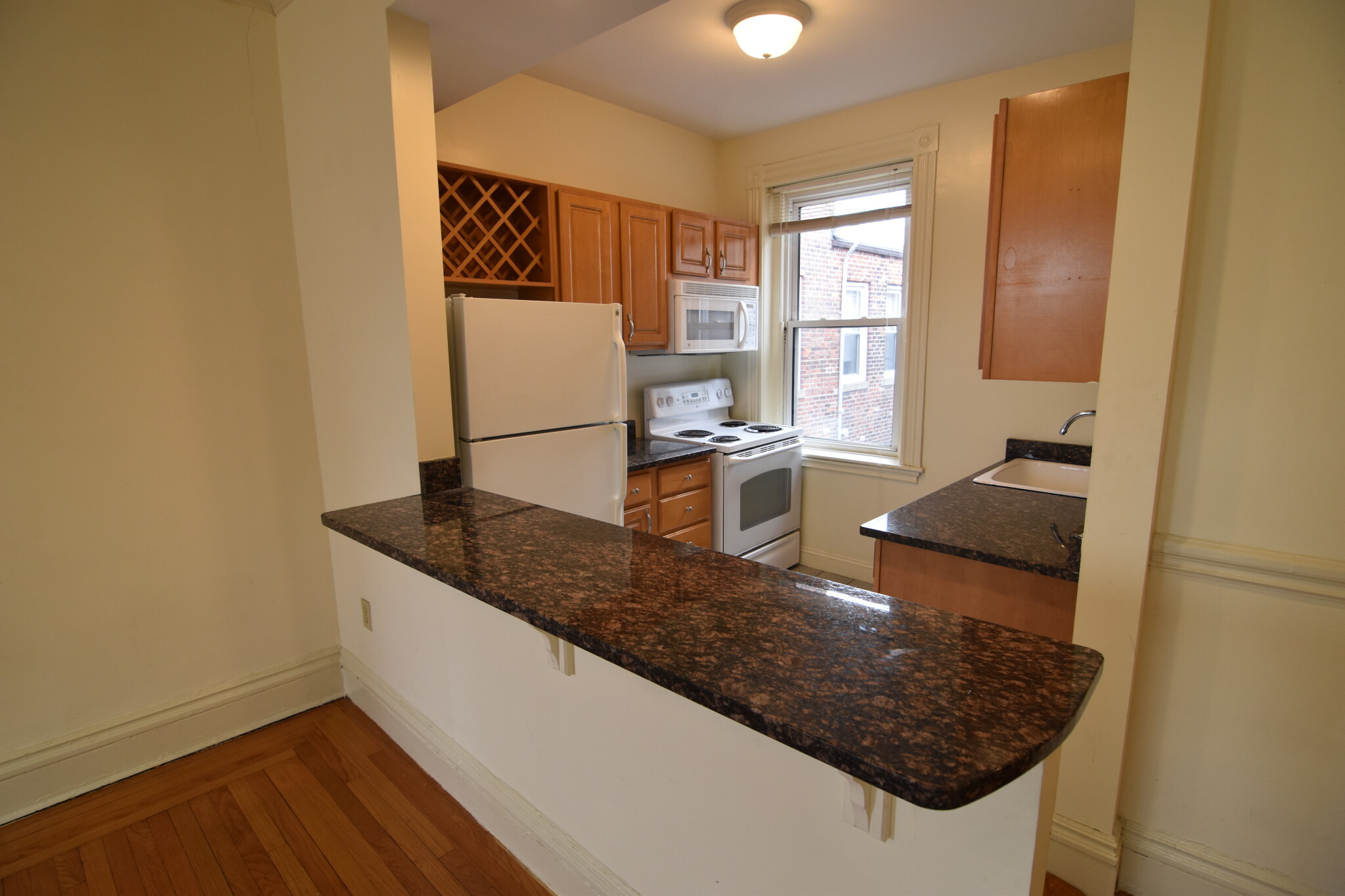 19 Queensberry St, Fenway