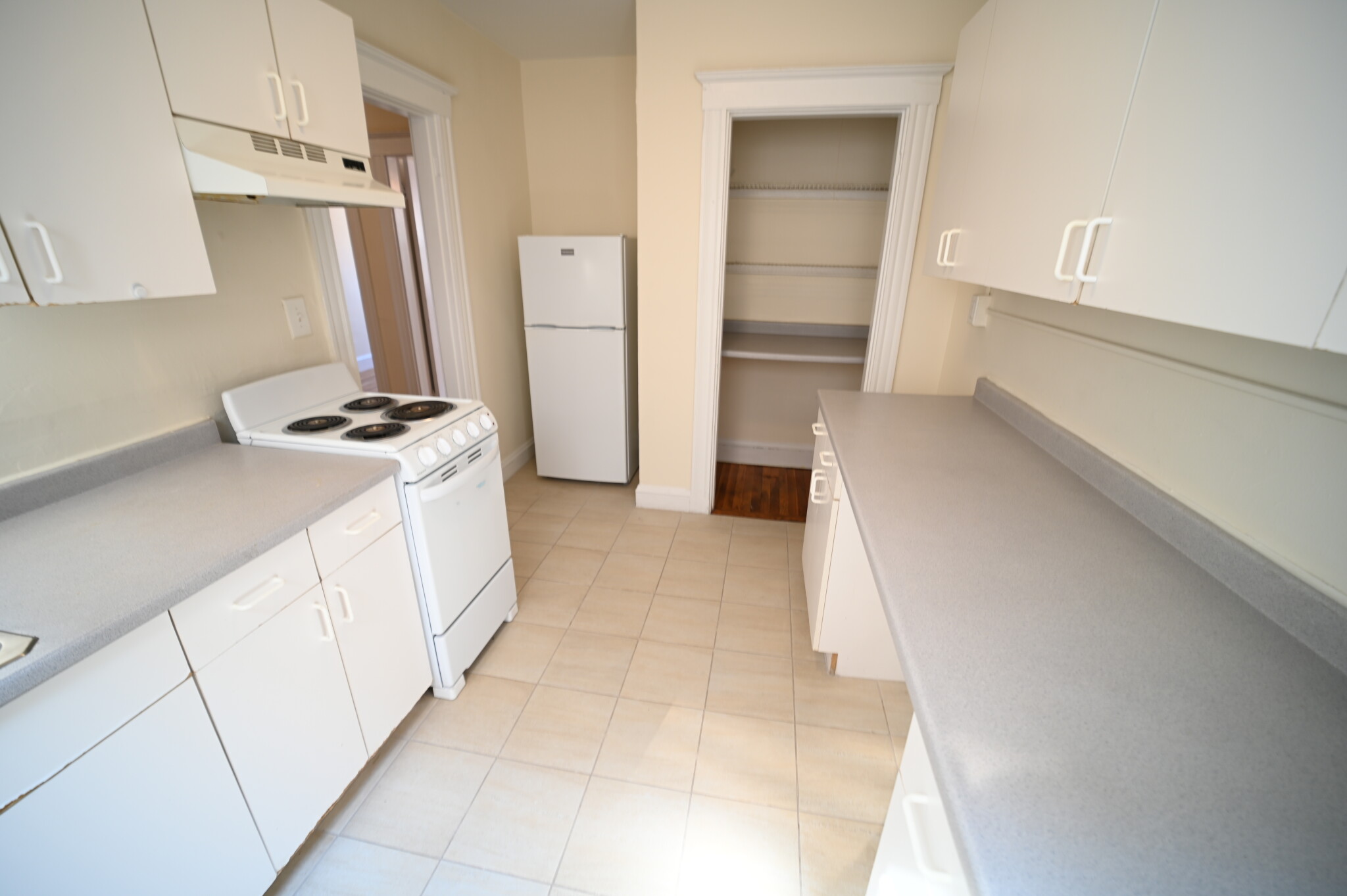 5 Barrows St, Allston