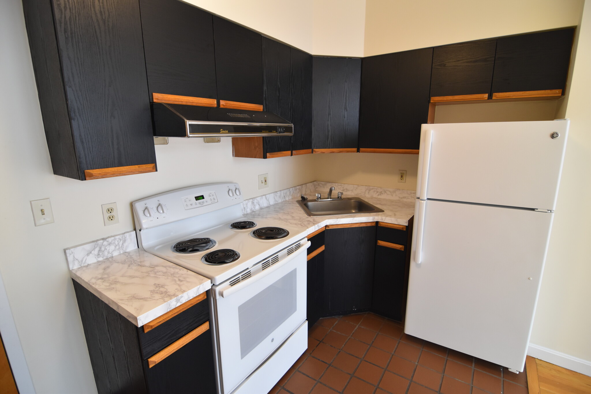 81 Essex St, Chinatown