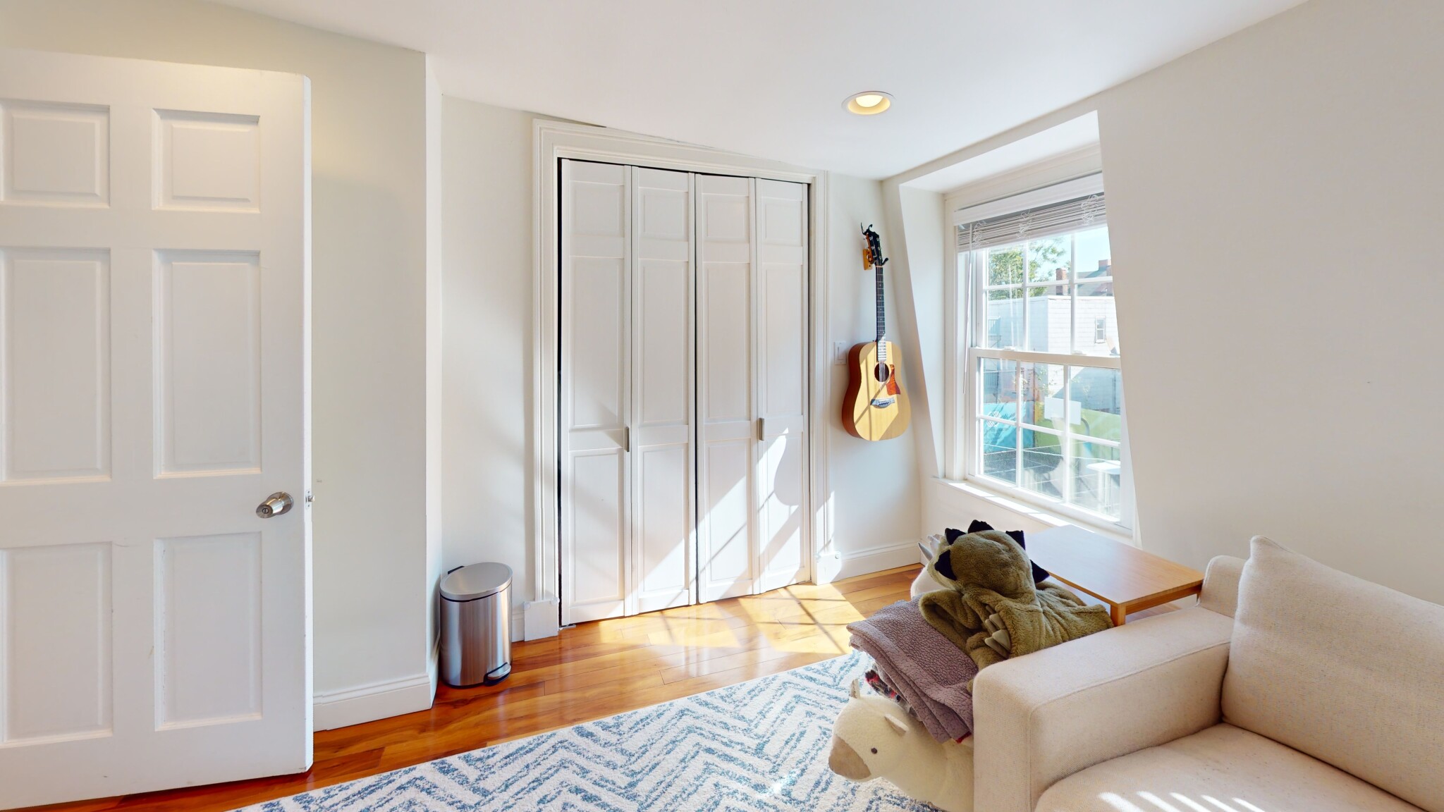 270 Bowen St, South Boston