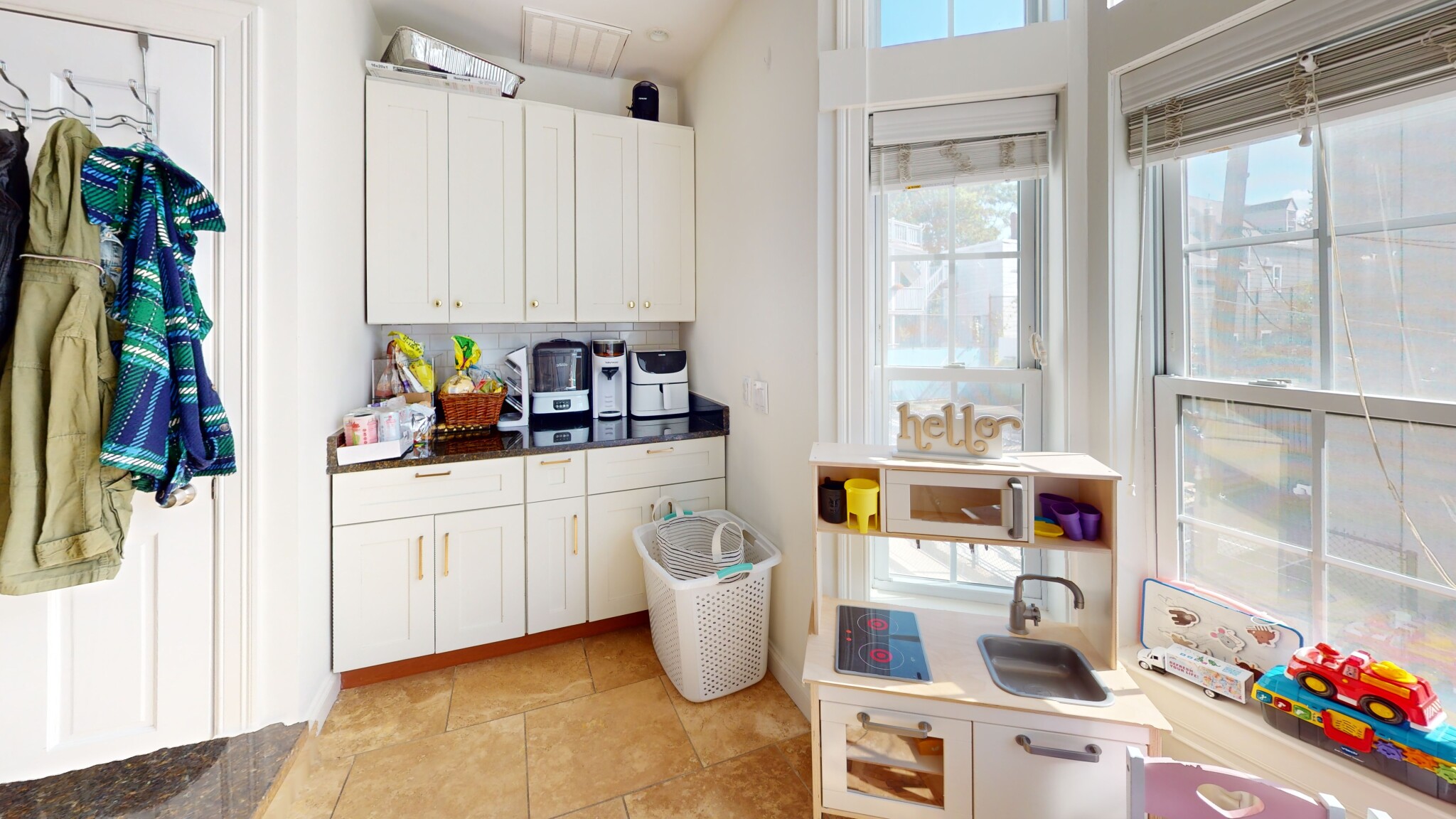 270 Bowen St, South Boston