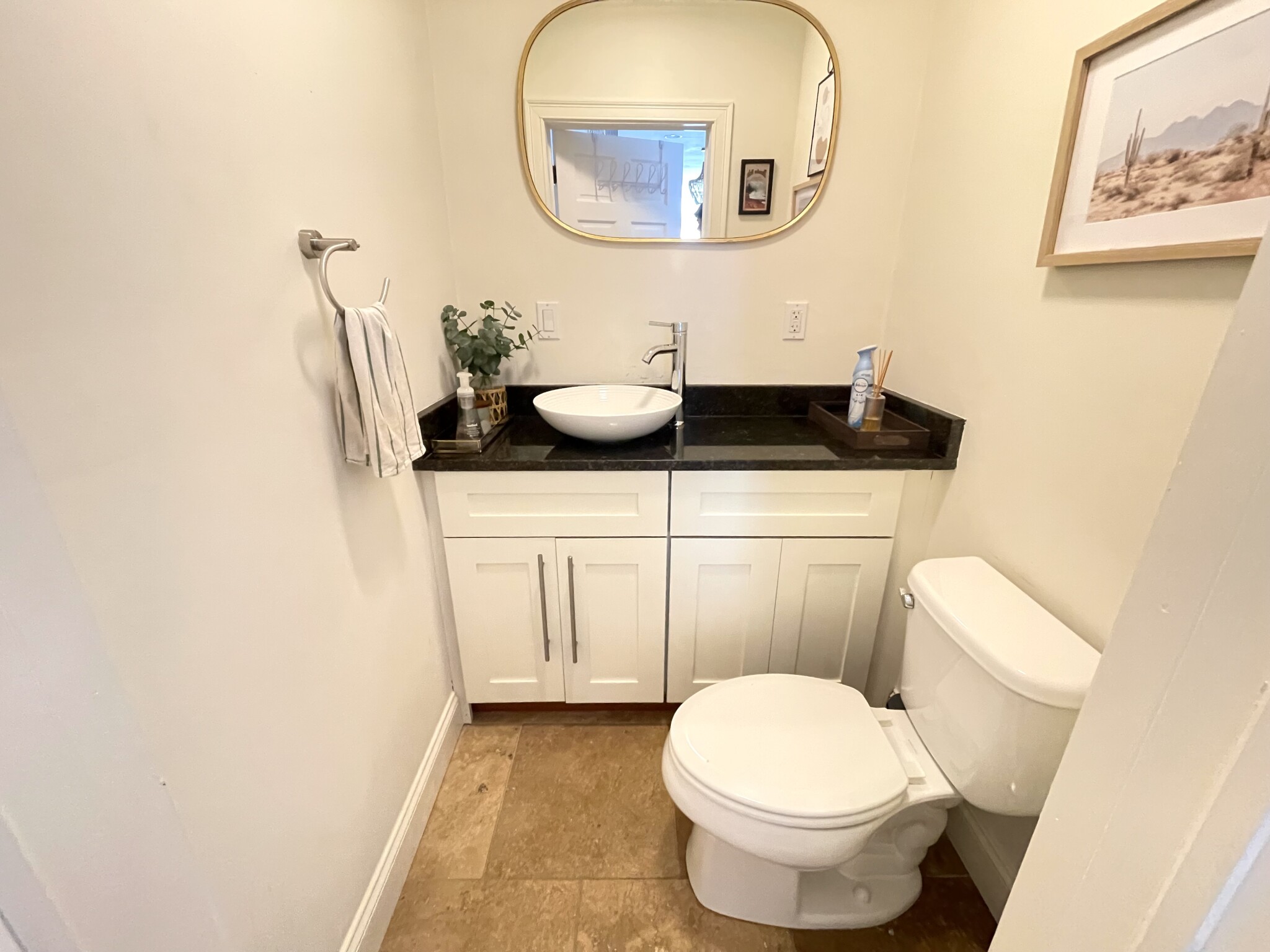 270 Bowen St, South Boston