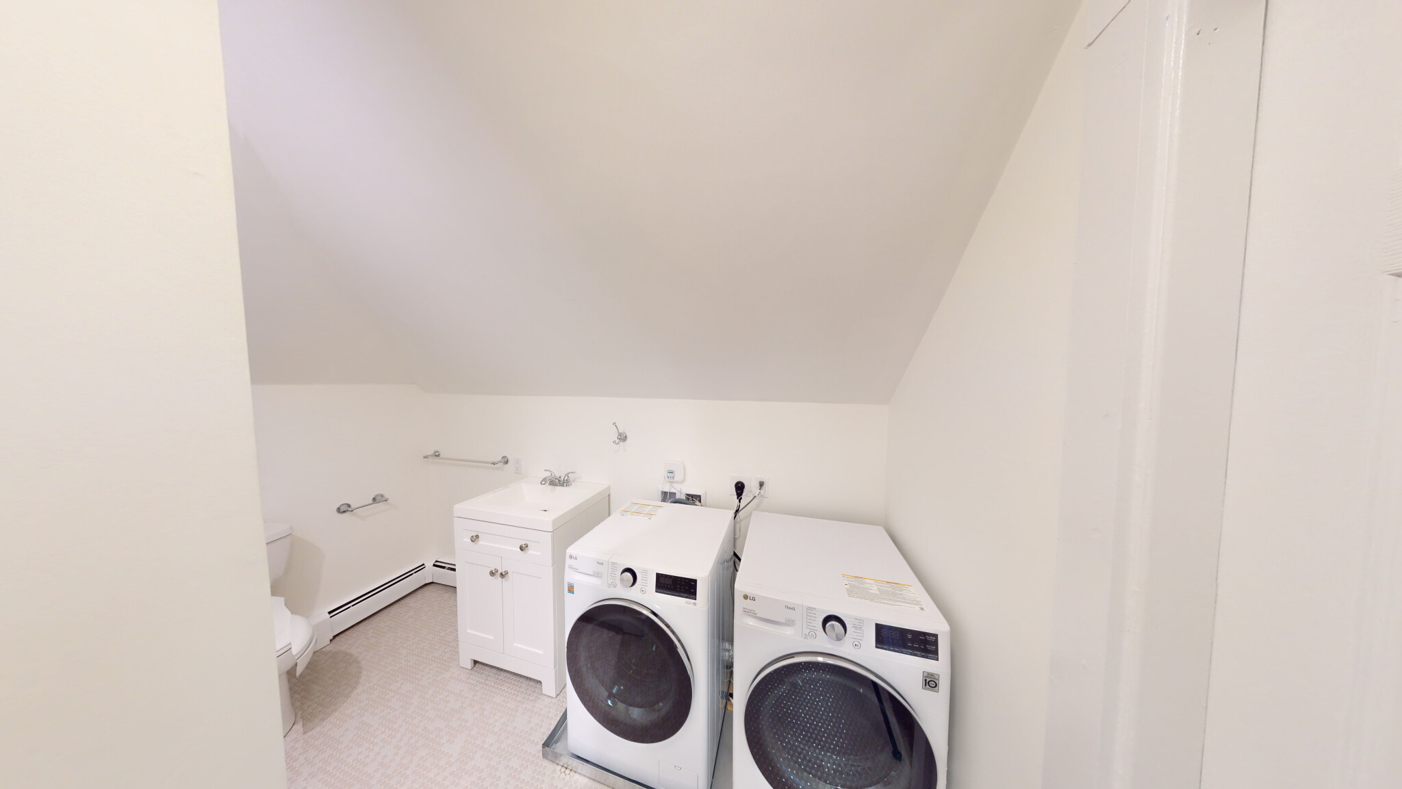 9 Devotion St, Coolidge Corner