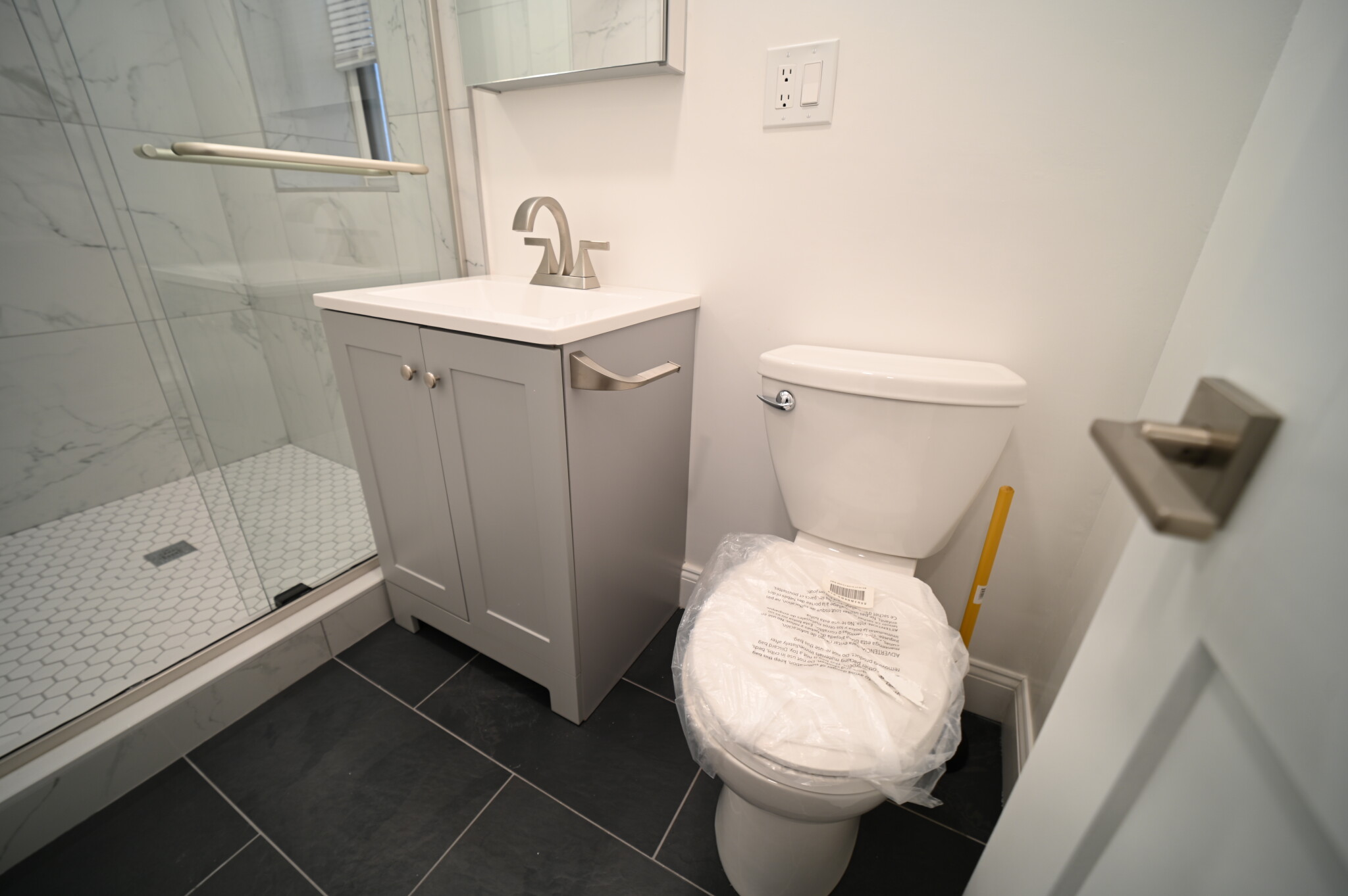 104 Queensberry St, Fenway