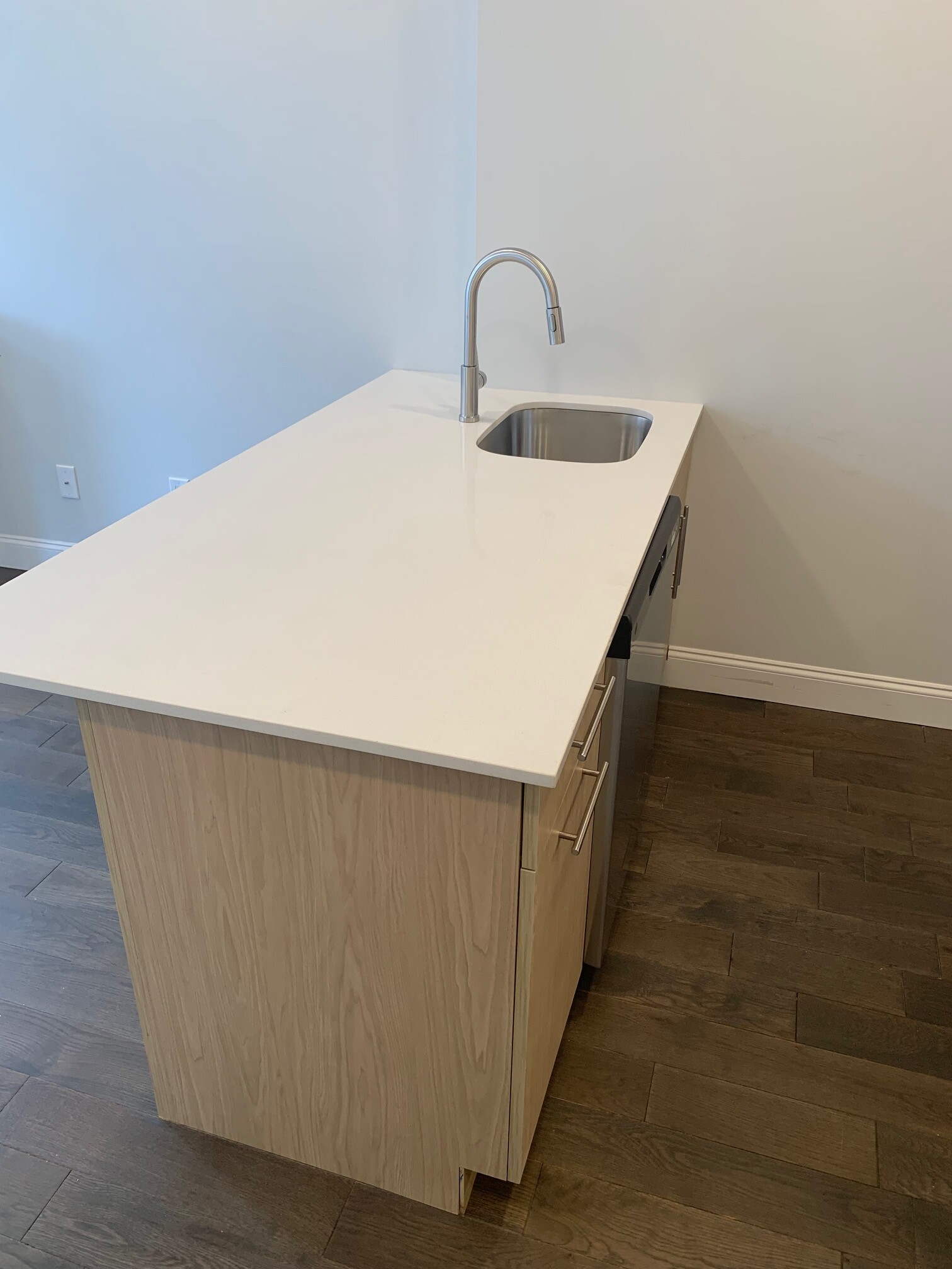 55 Queensberry St, Fenway