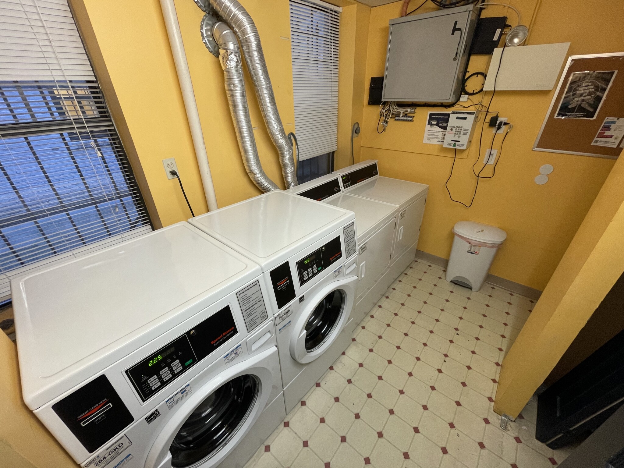 124 Peterborough St, Fenway