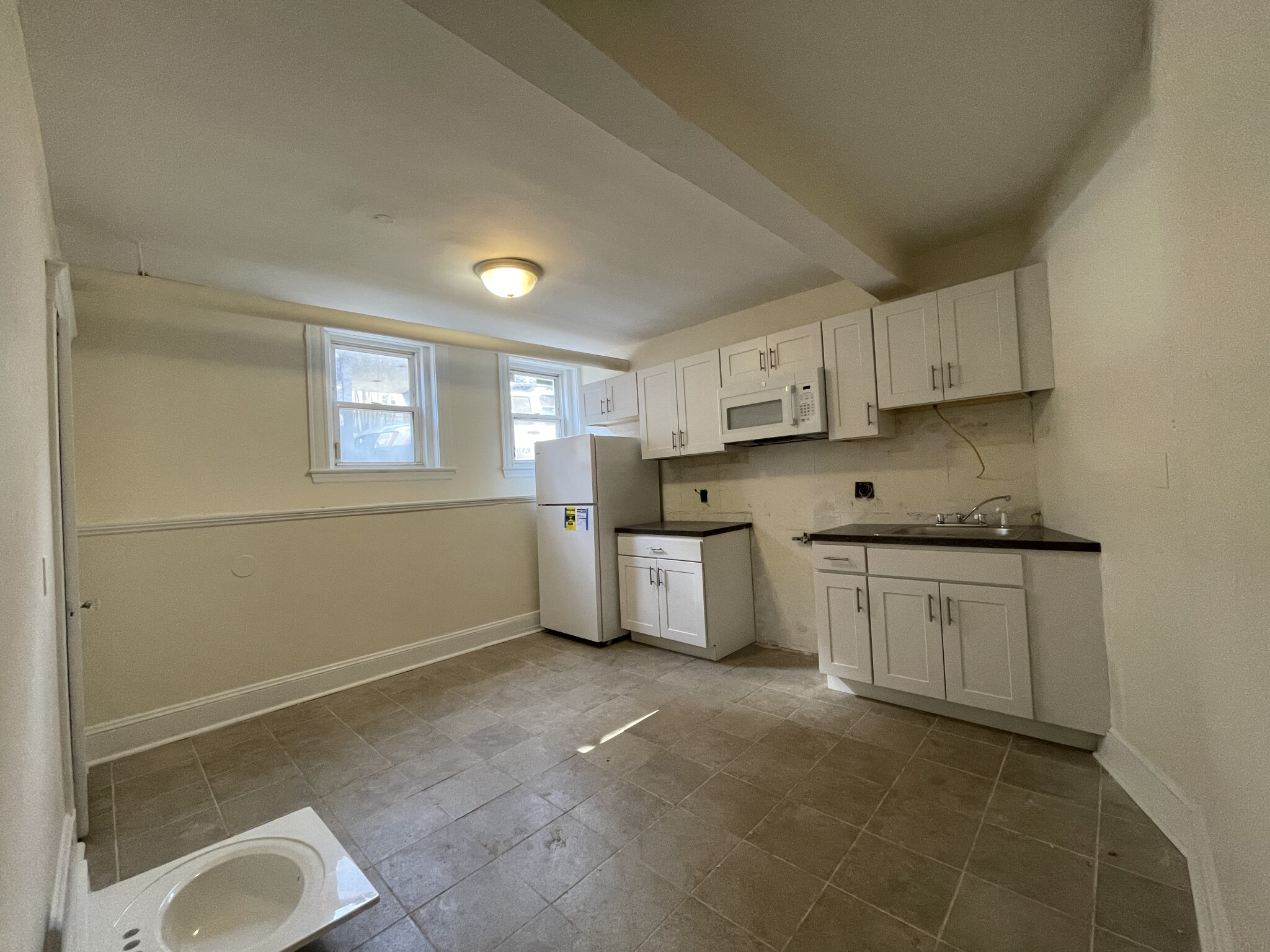 17 Barrows St, Allston