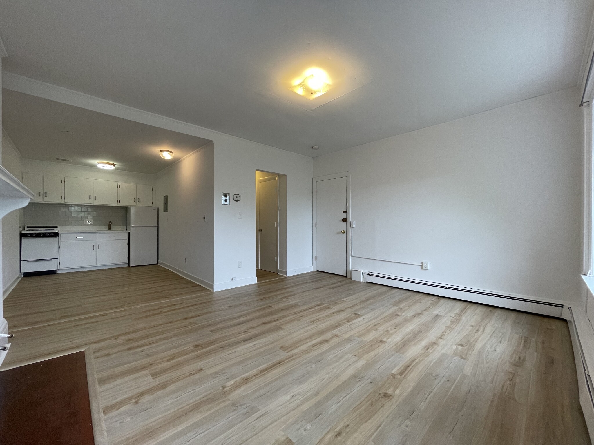 35 Garrison Rd, Washington Square