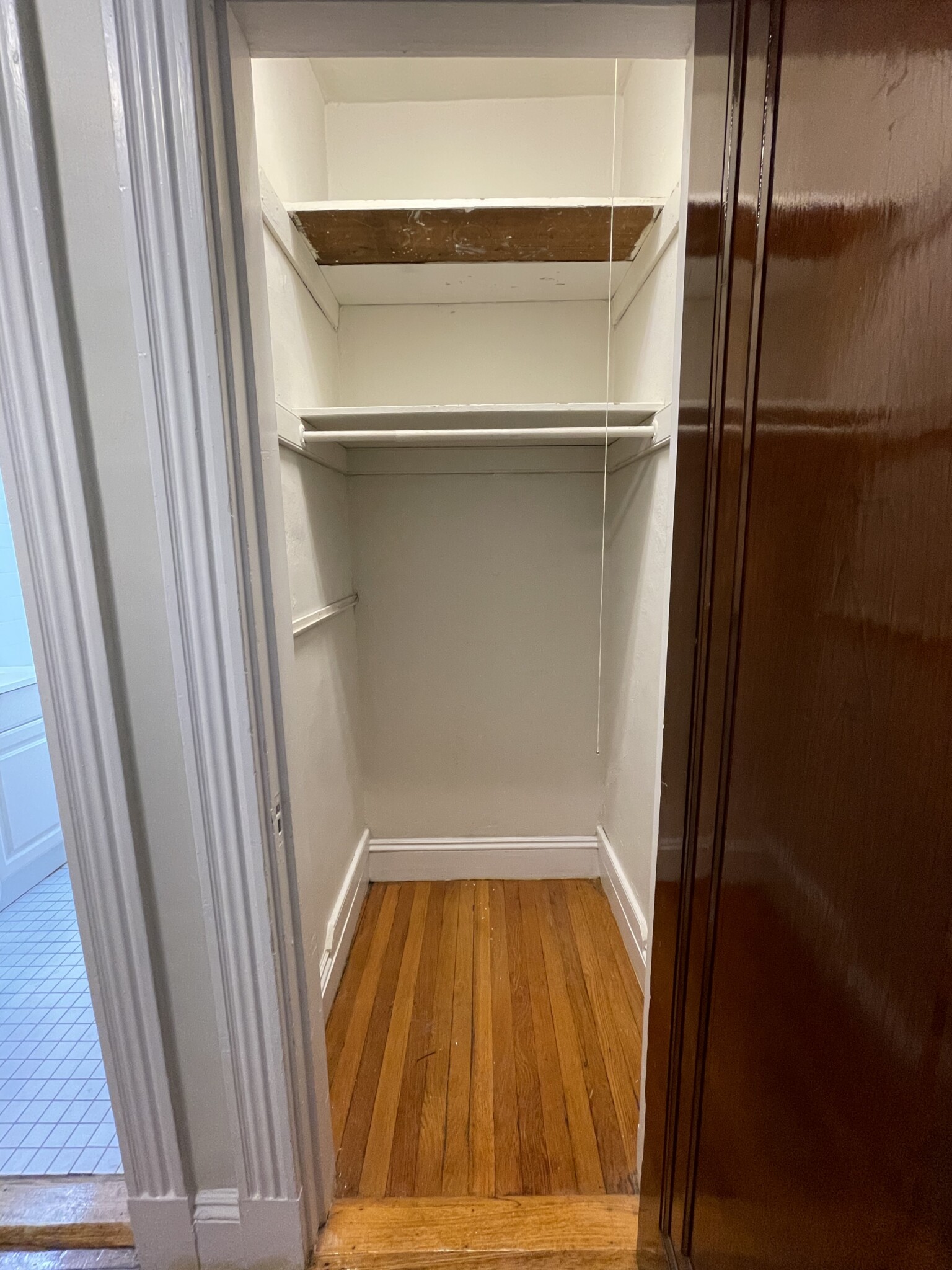 1940 Commonwealth Ave, Brighton