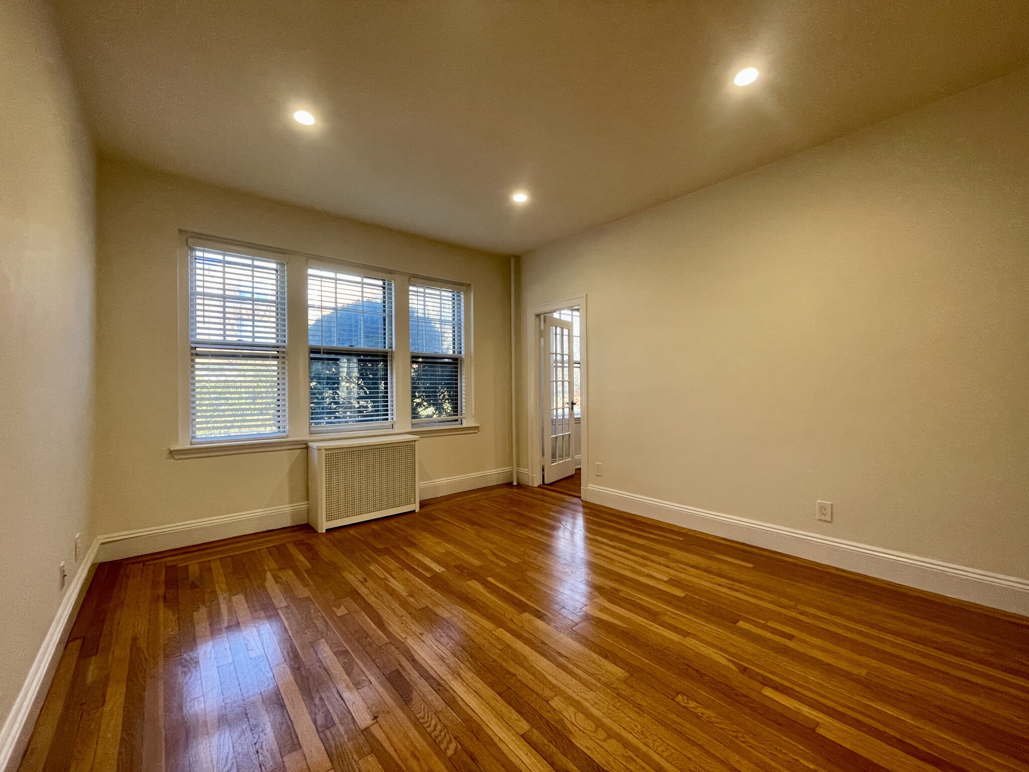 116 Englewood Ave, Brighton