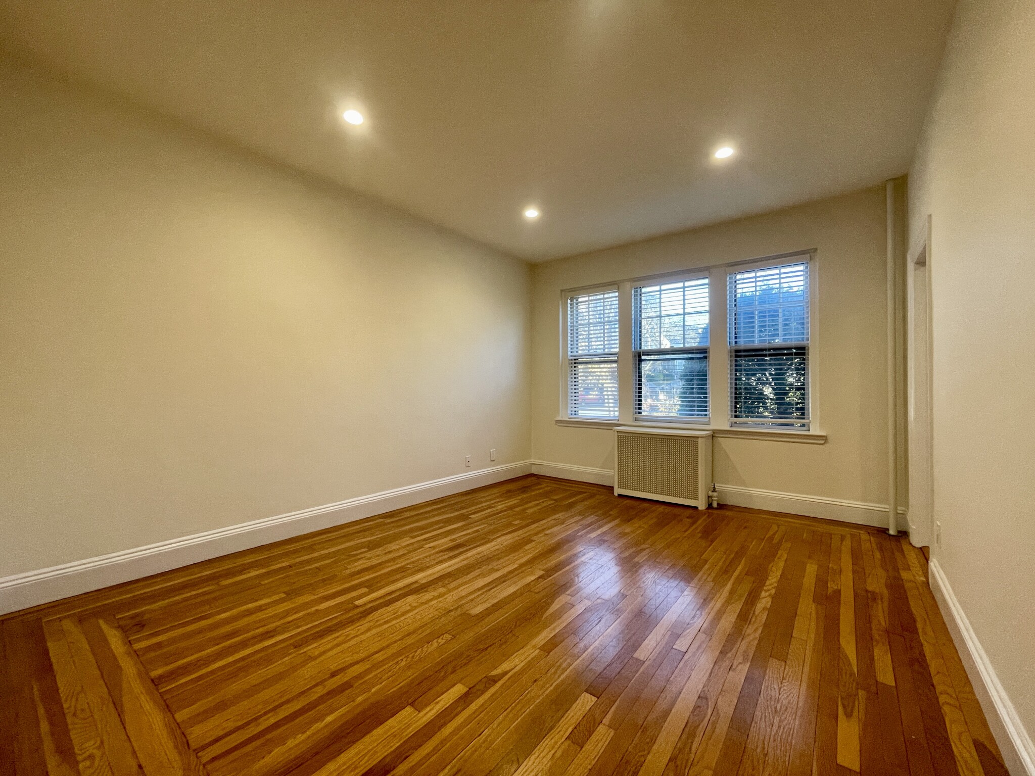 116 Englewood Ave, Brighton