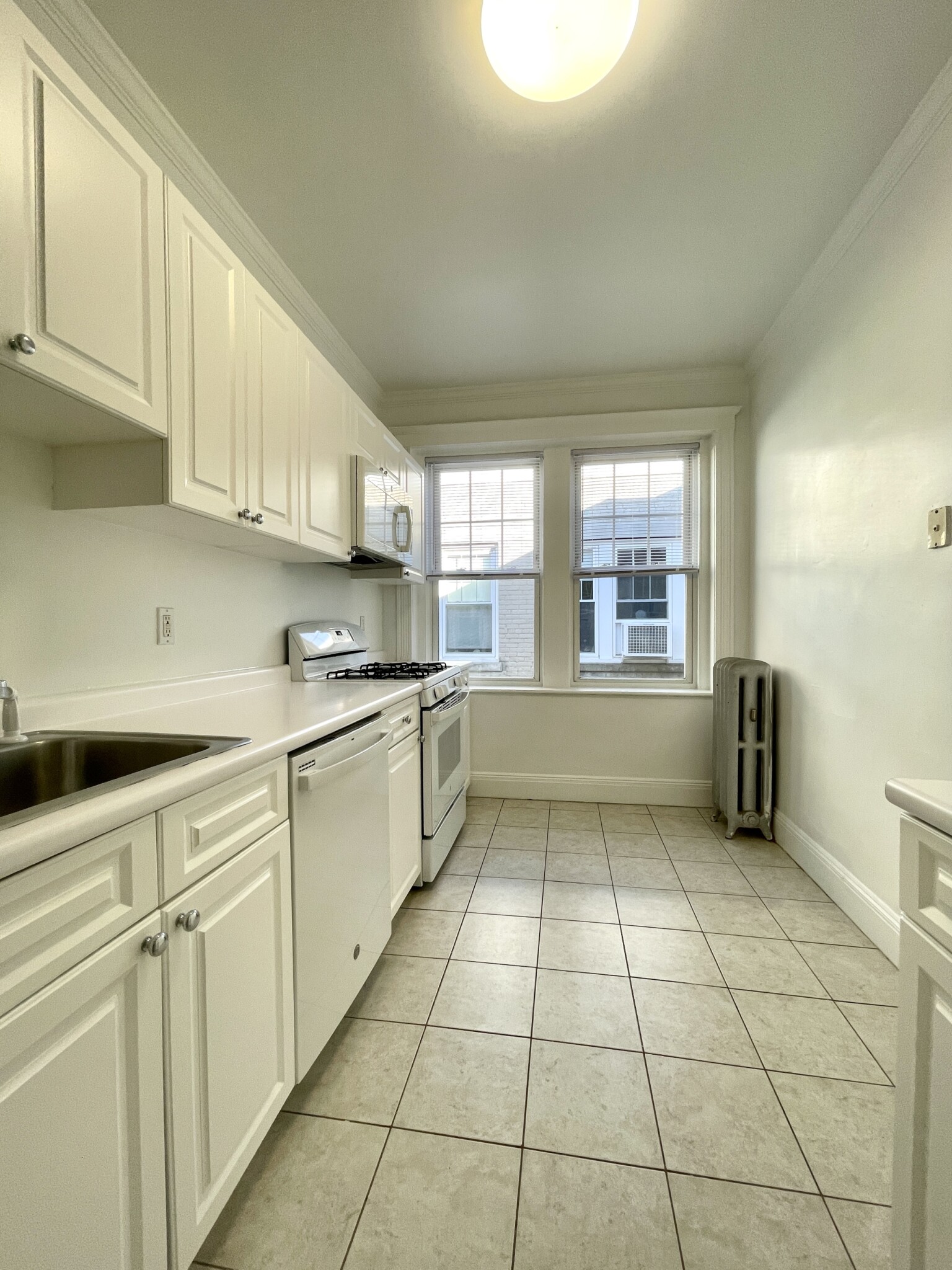 115 Kilsyth Rd, Brighton