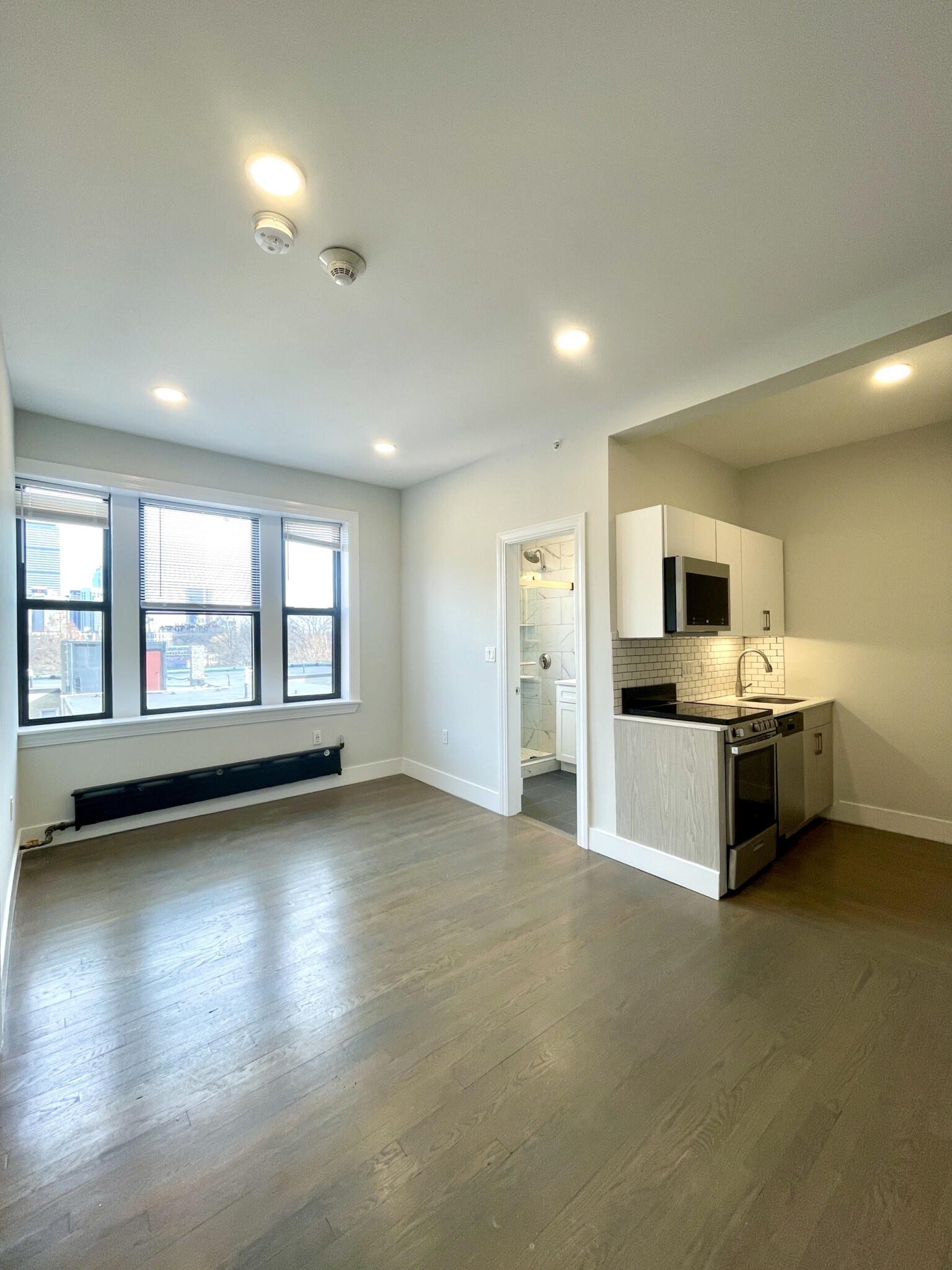 11 Queensberry St, Fenway