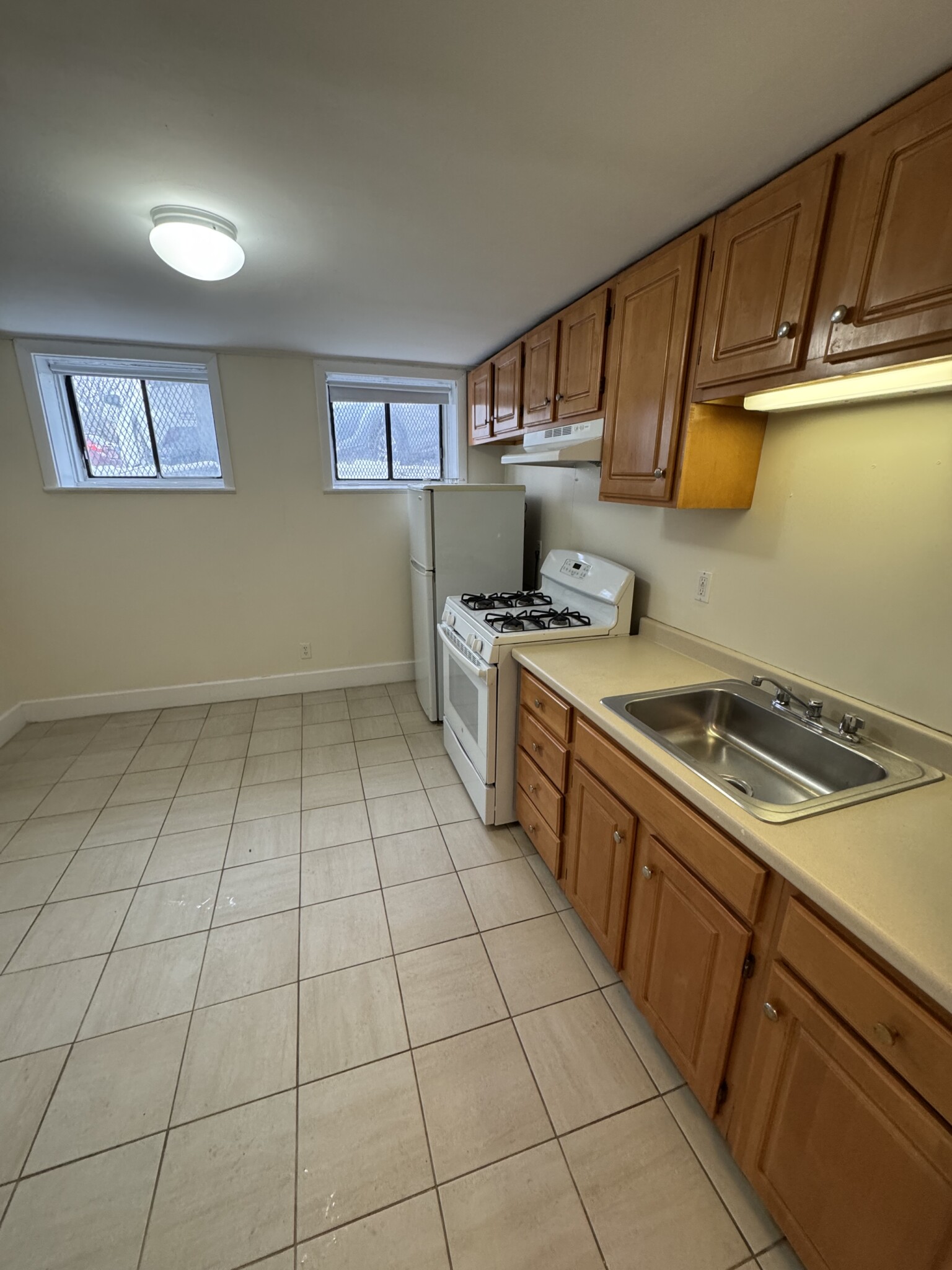 25 Brighton Ave, Allston