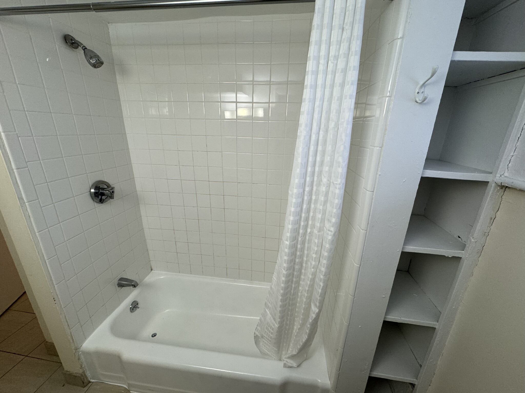 25 Brighton Ave, Allston