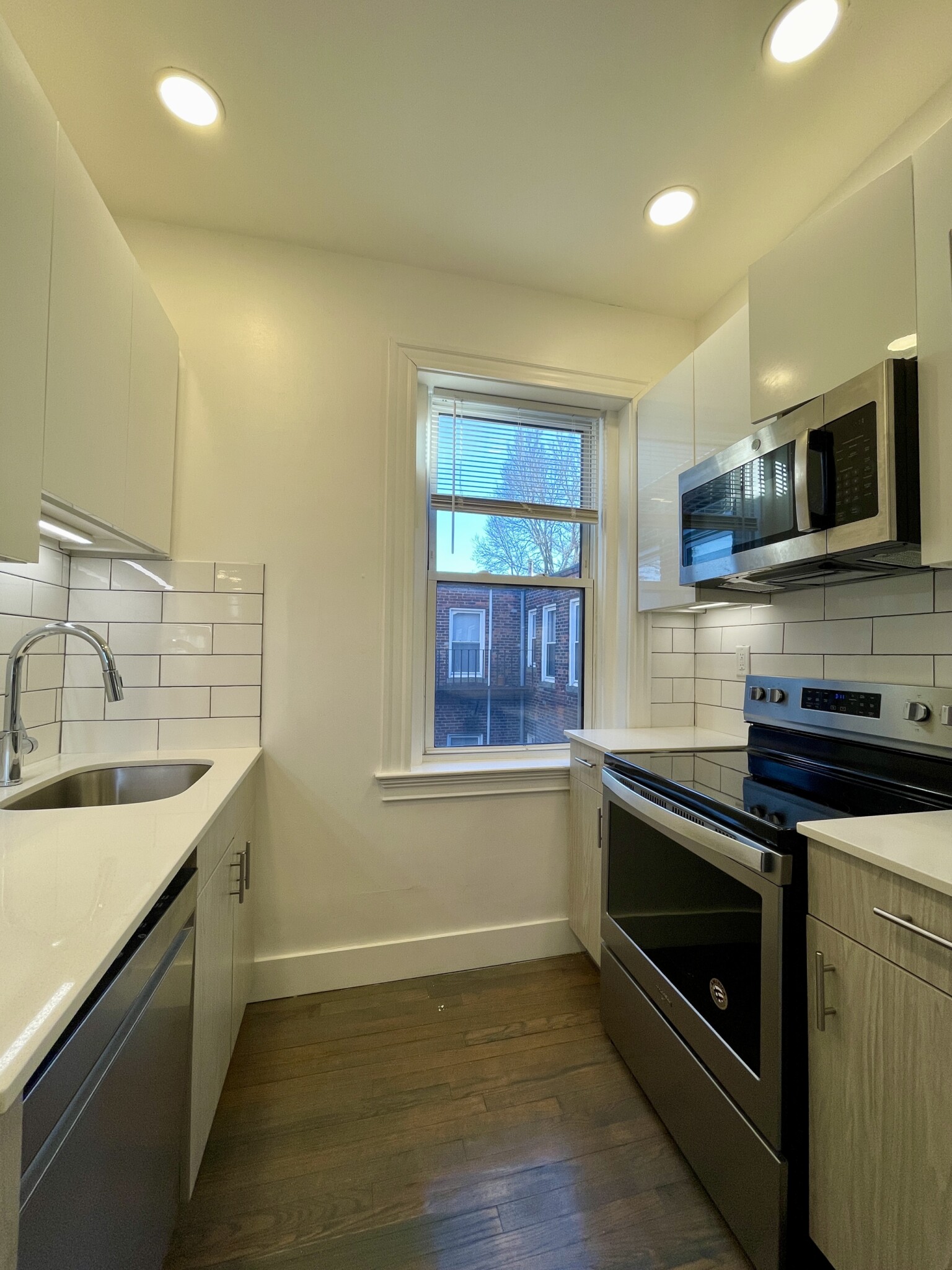 15 Queensberry St, Fenway