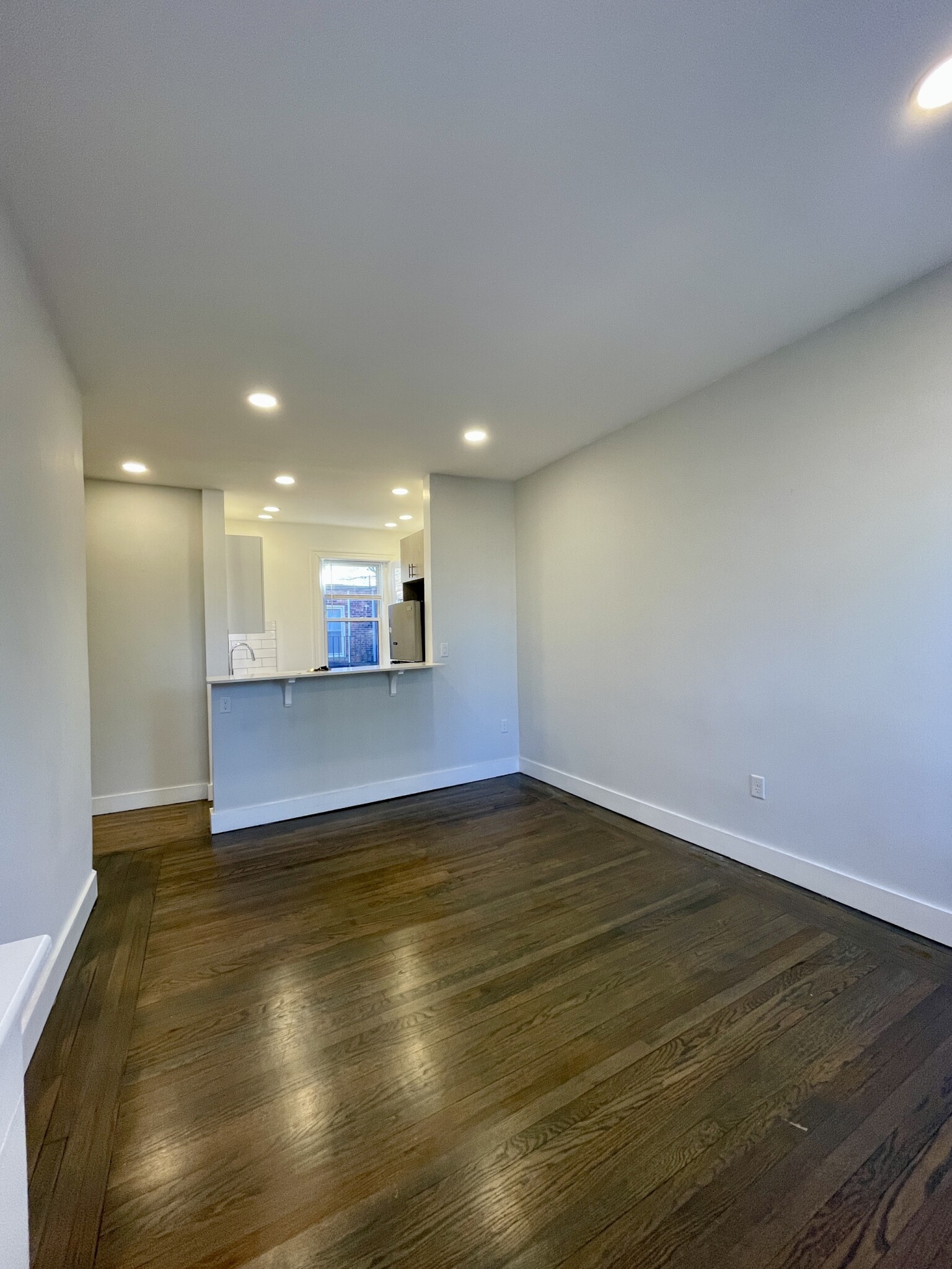 15 Queensberry St, Fenway