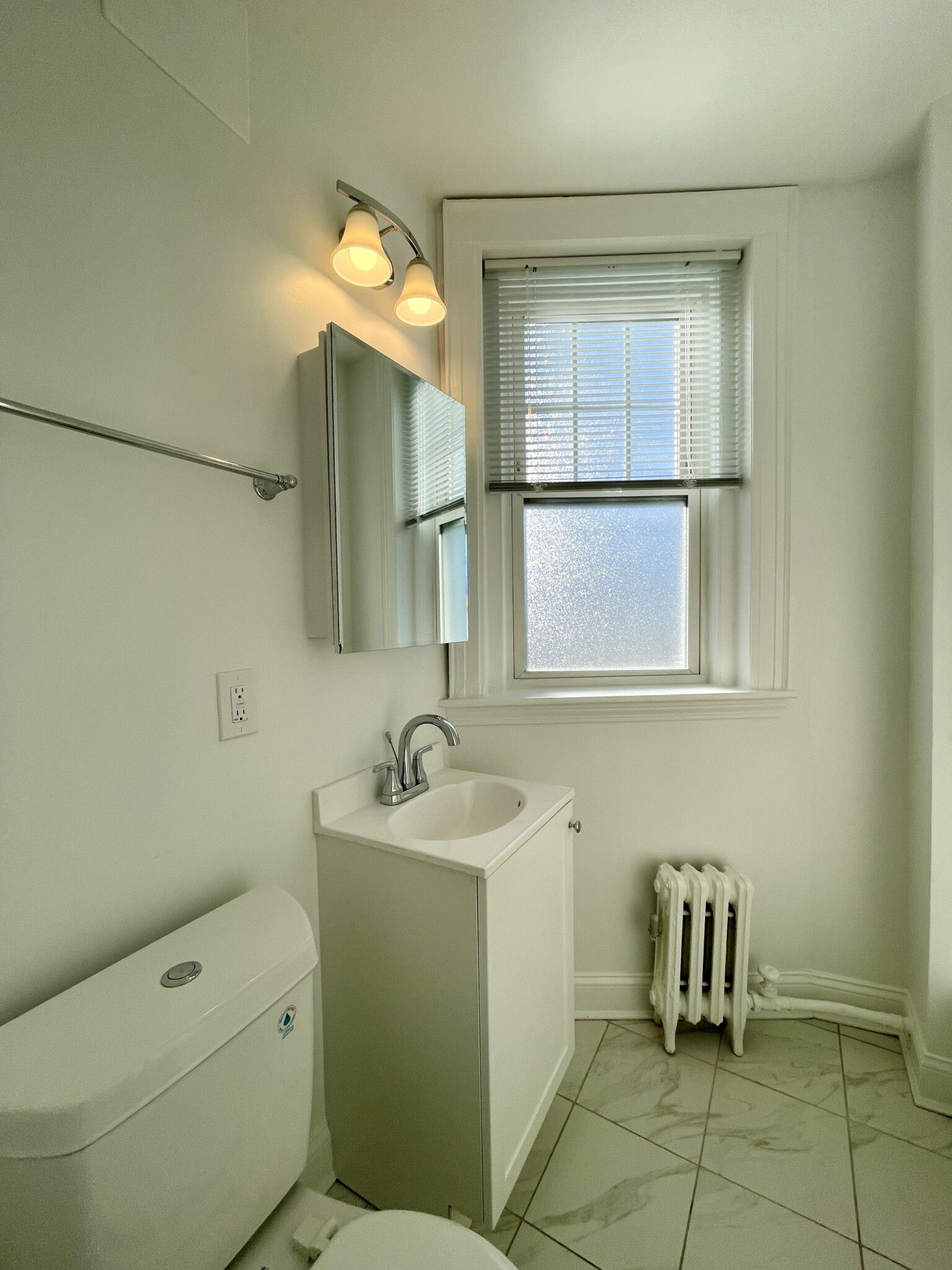 100 Kilsyth Rd, Brighton