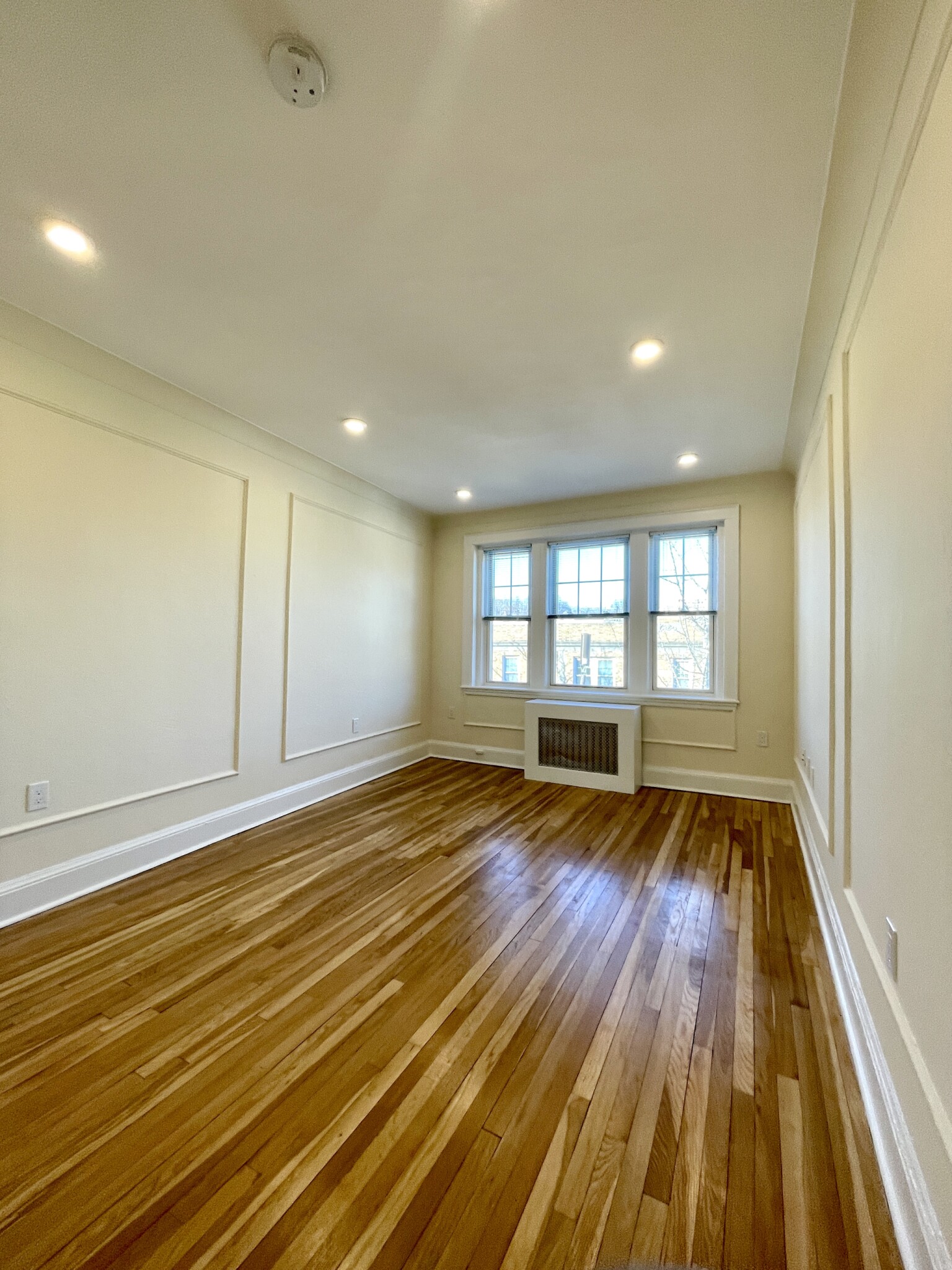 100 Kilsyth Rd, Brighton