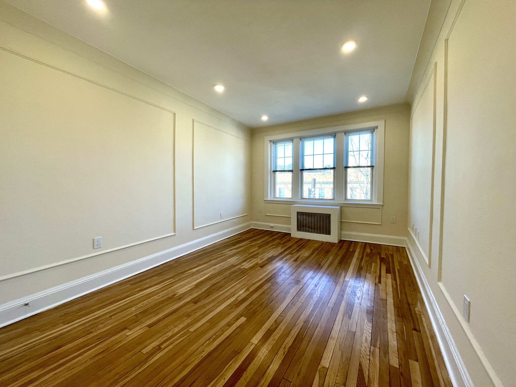 100 Kilsyth Rd, Brighton