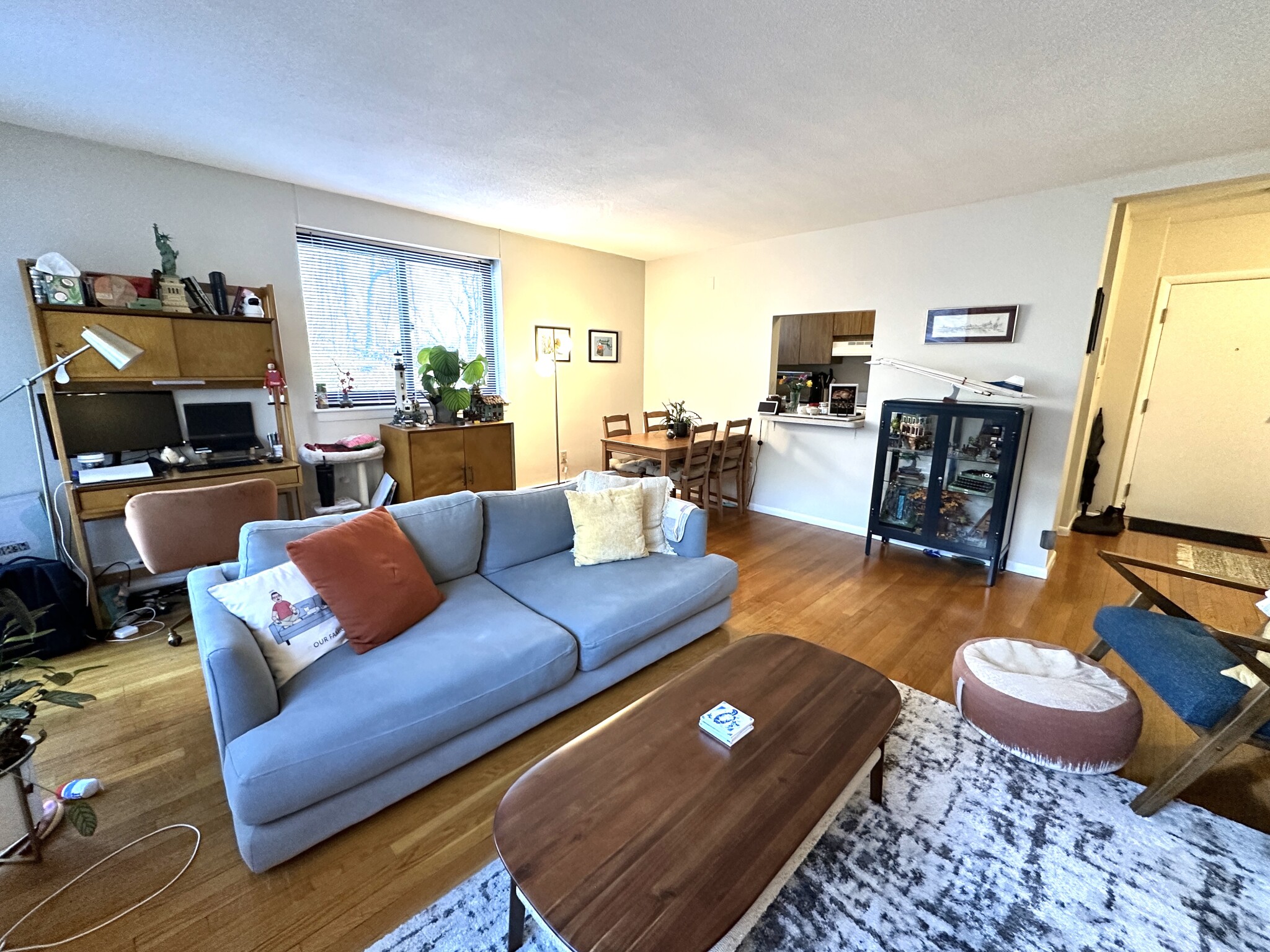 85 Sutherland, Brighton