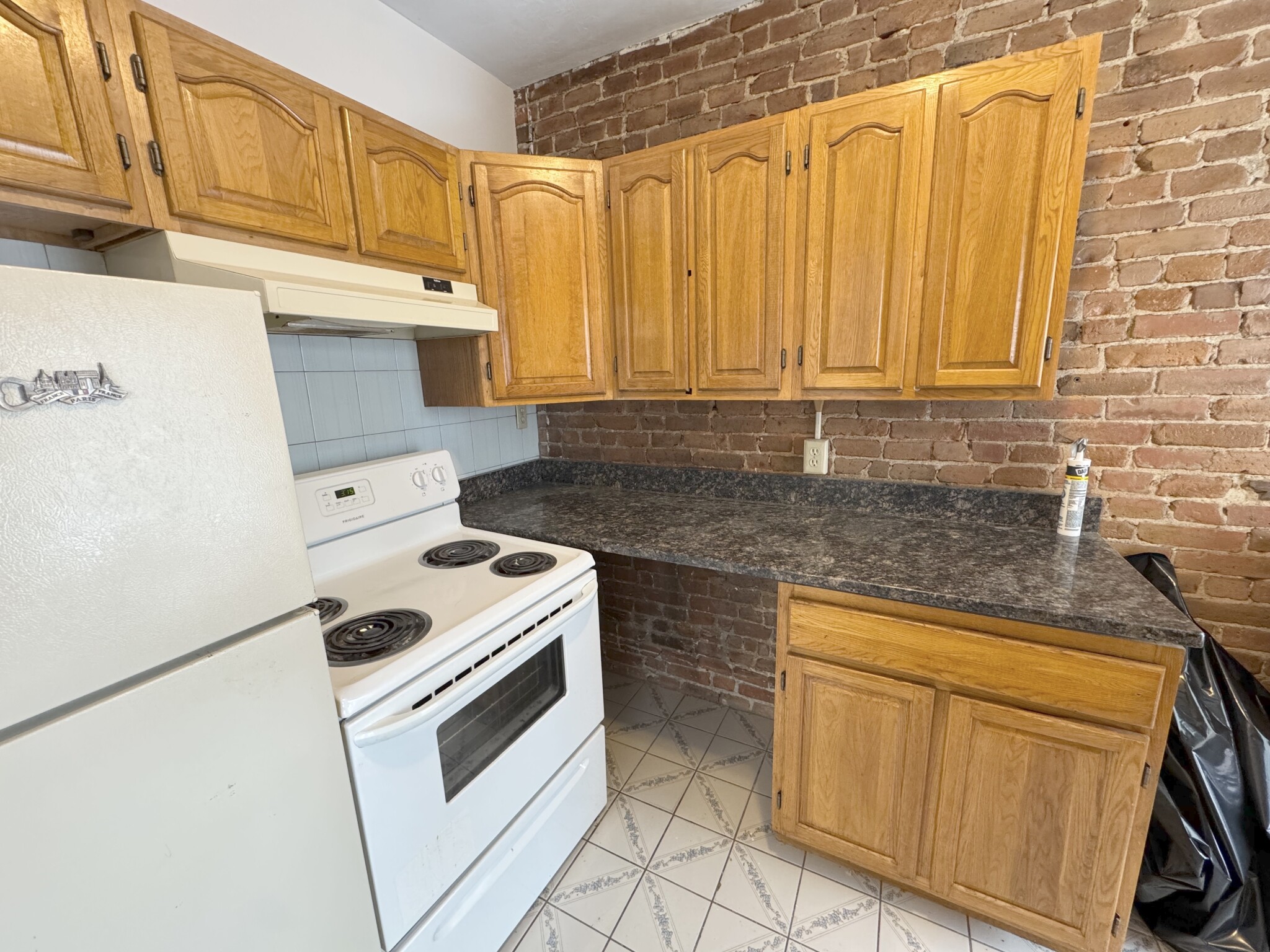 30 Academy Hill Rd, Brighton