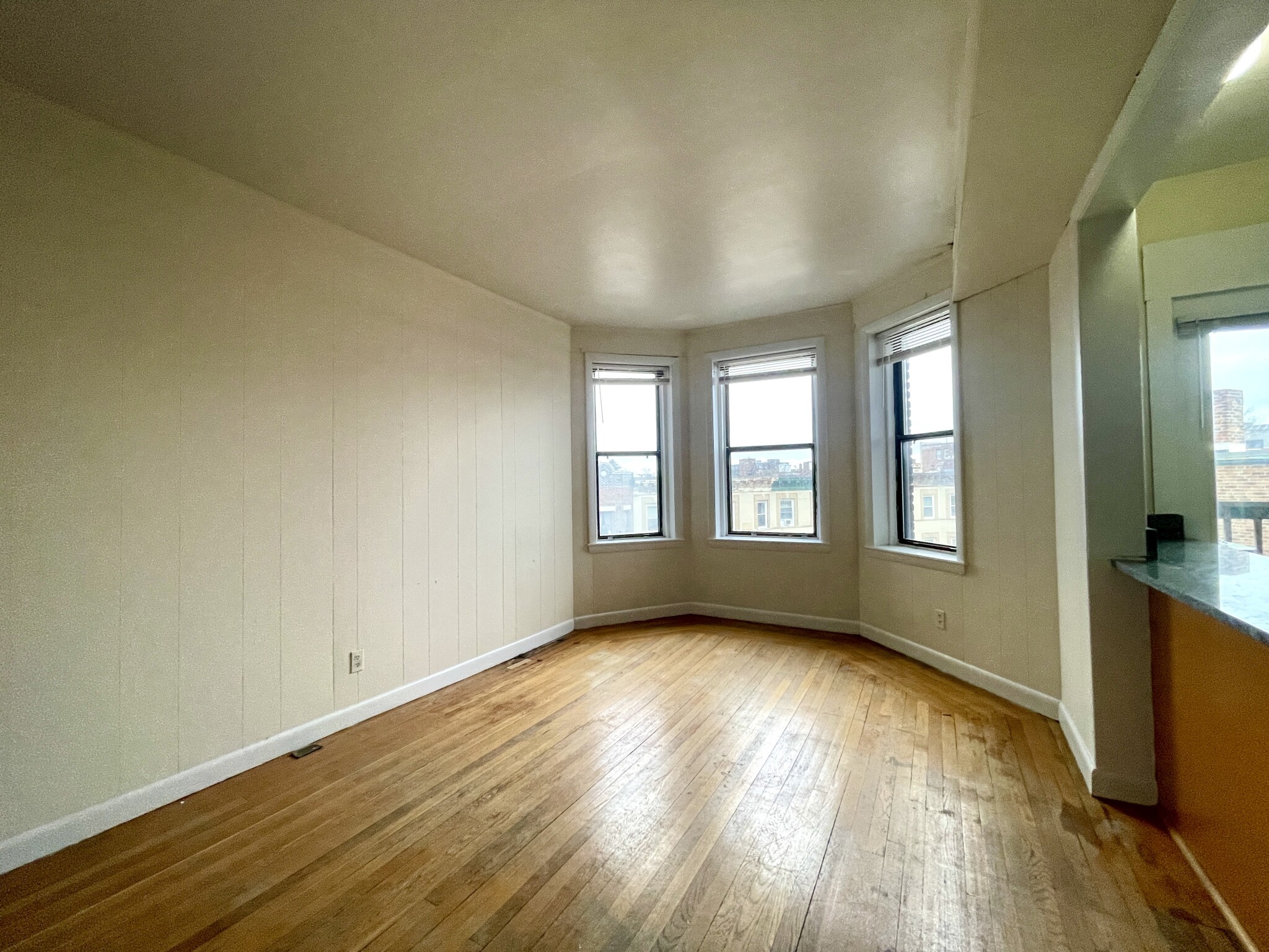 1137 Commonwealth Ave, Allston