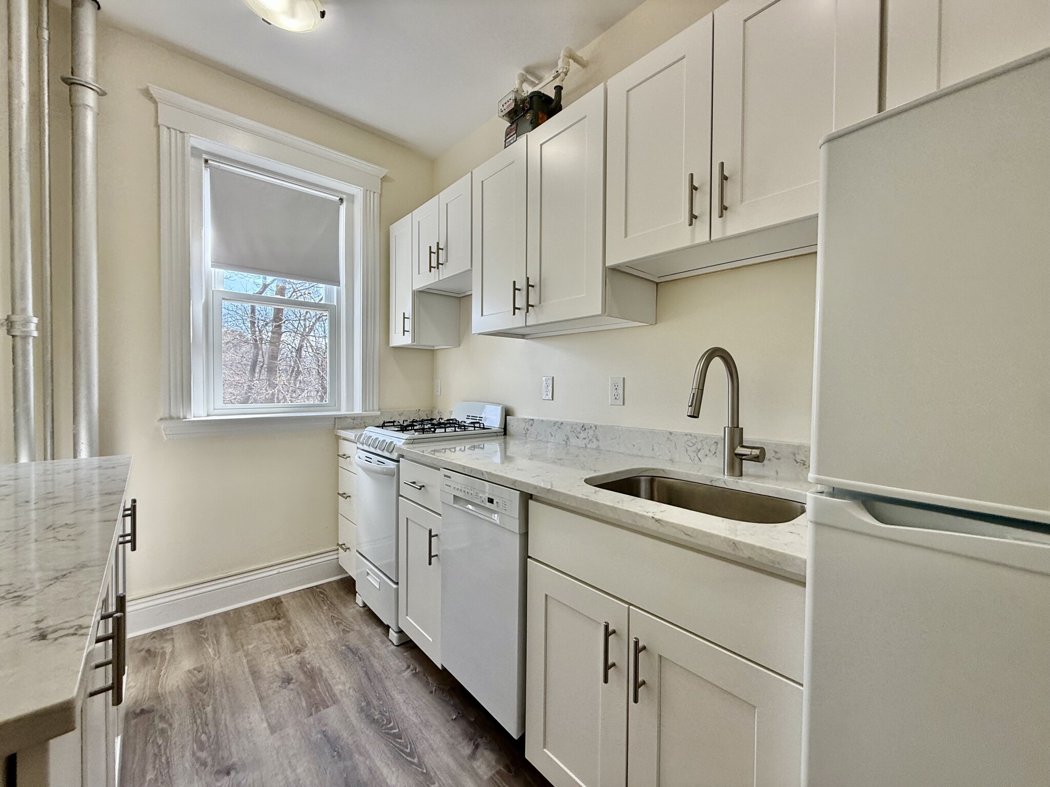 1940 Commonwealth Ave, Brighton