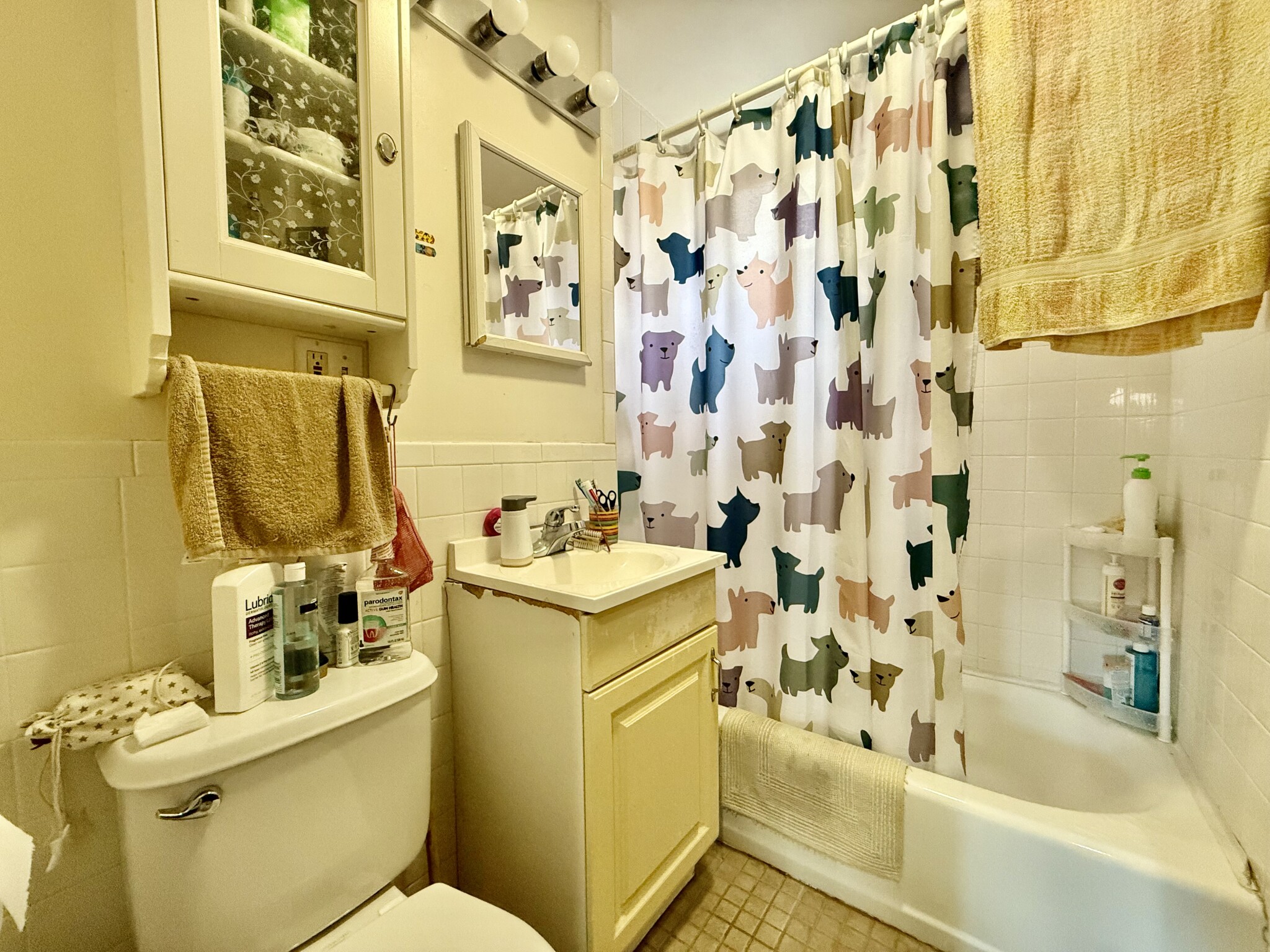 1950 Commonwealth Ave, Brighton