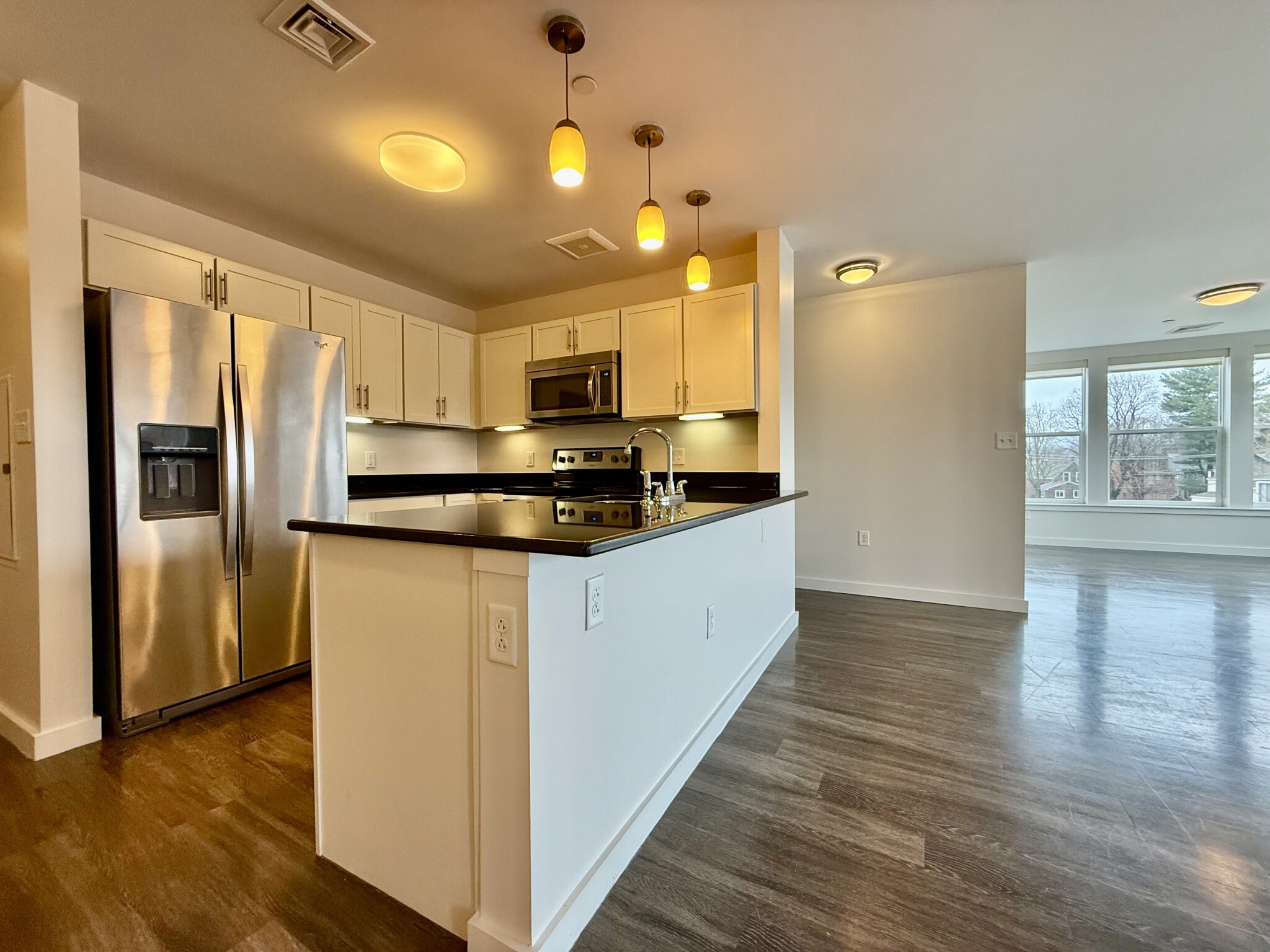 1 Whittemore Ave, North Cambridge