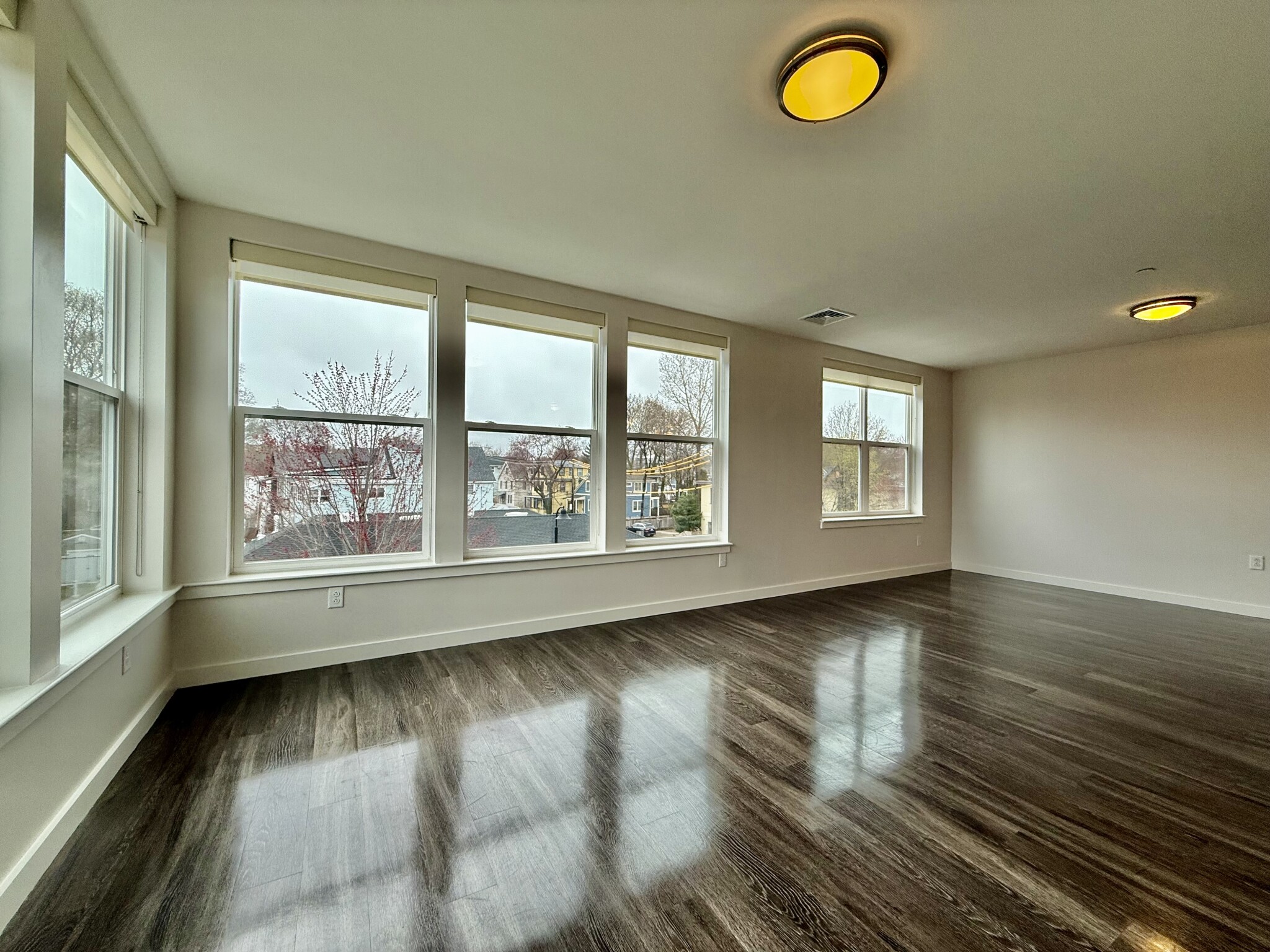 1 Whittemore Ave, North Cambridge