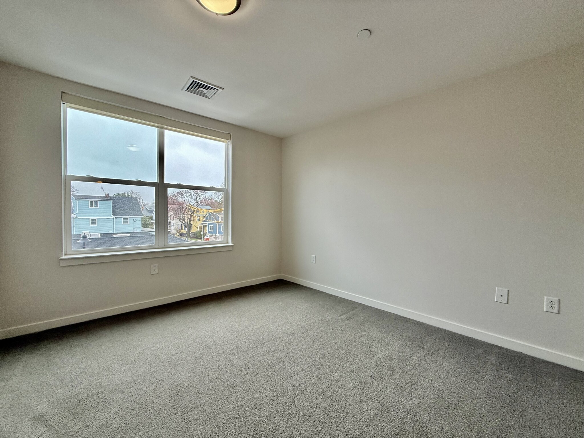 1 Whittemore Ave, North Cambridge