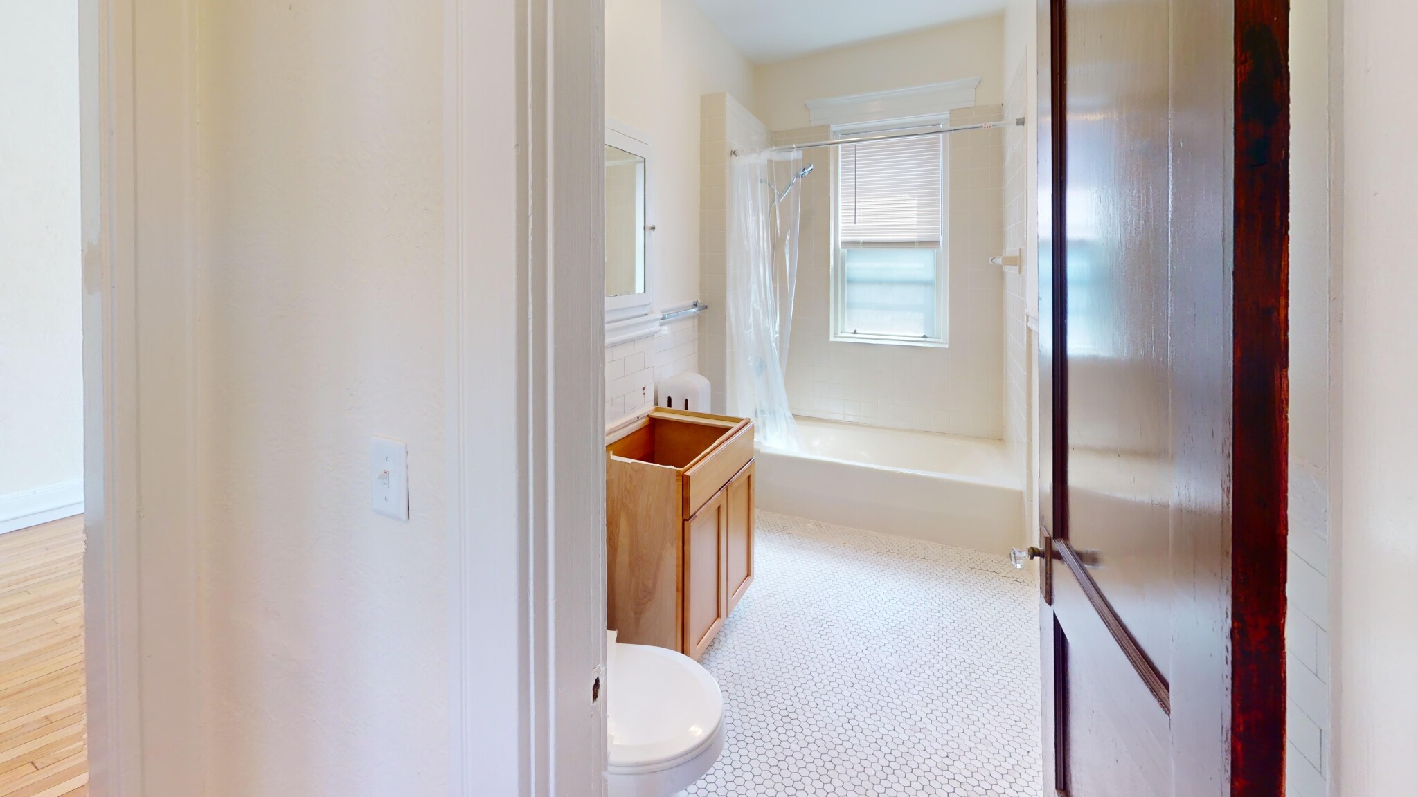 1197 Beacon St, Coolidge Corner