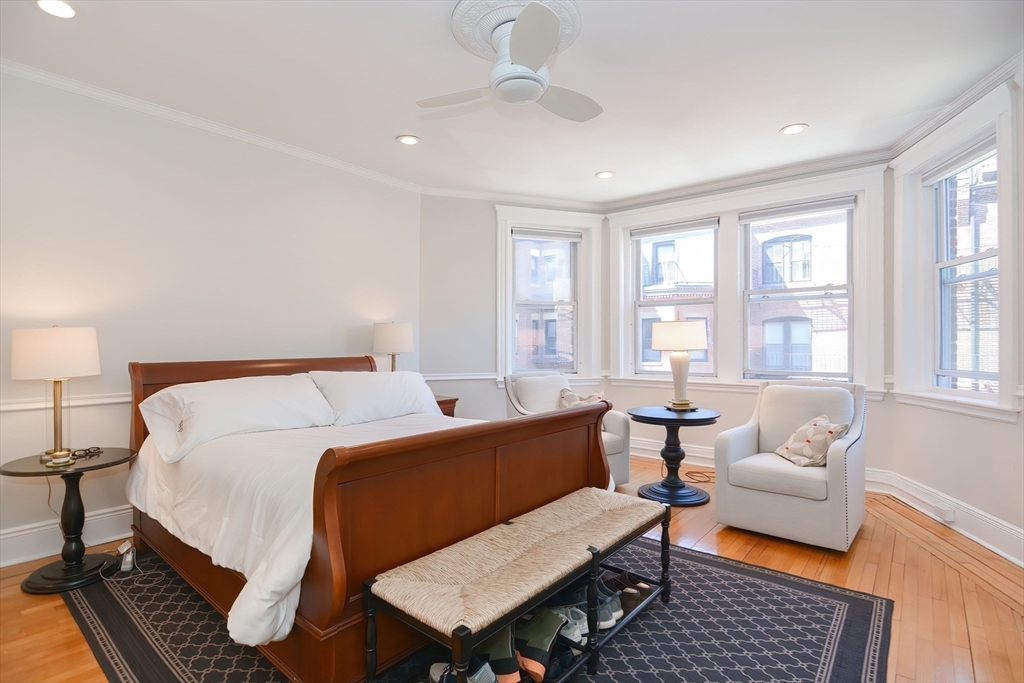 345 Commonwealth Ave, Back Bay