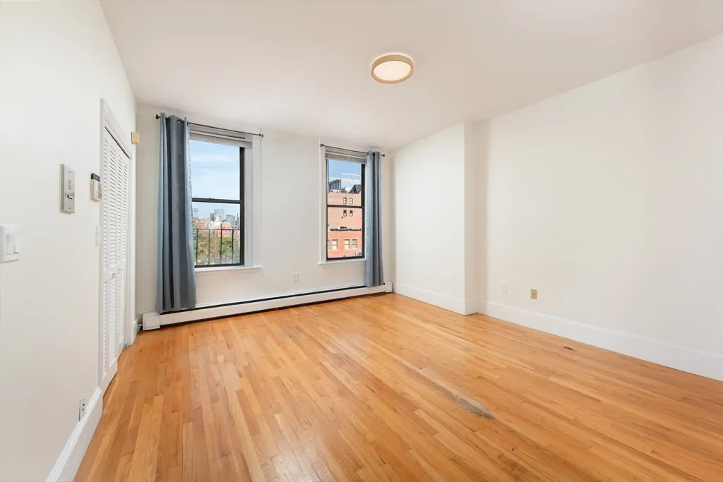 362 Commonwealth Ave, Back Bay