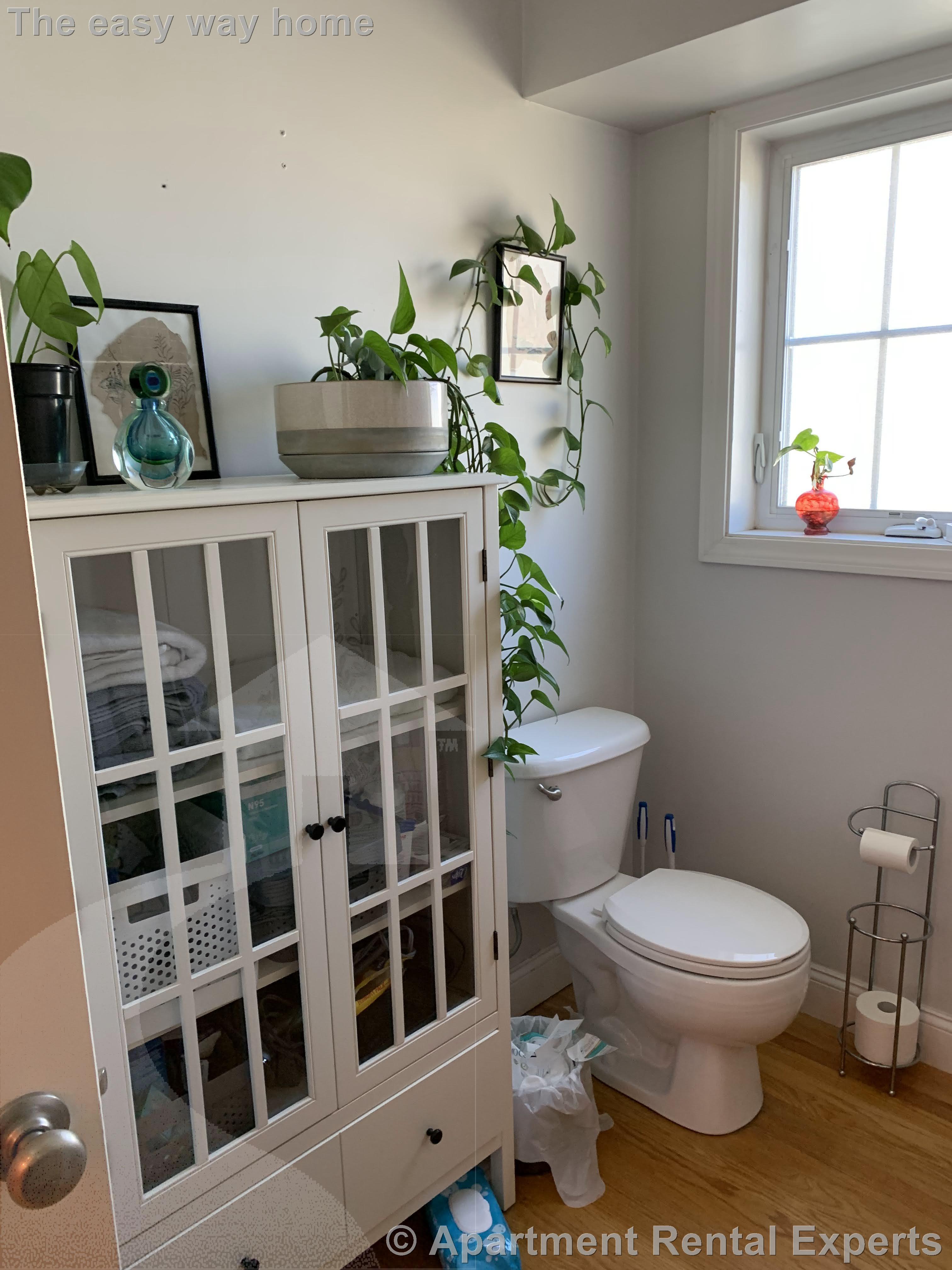 11 Everett Ave, East Somerville