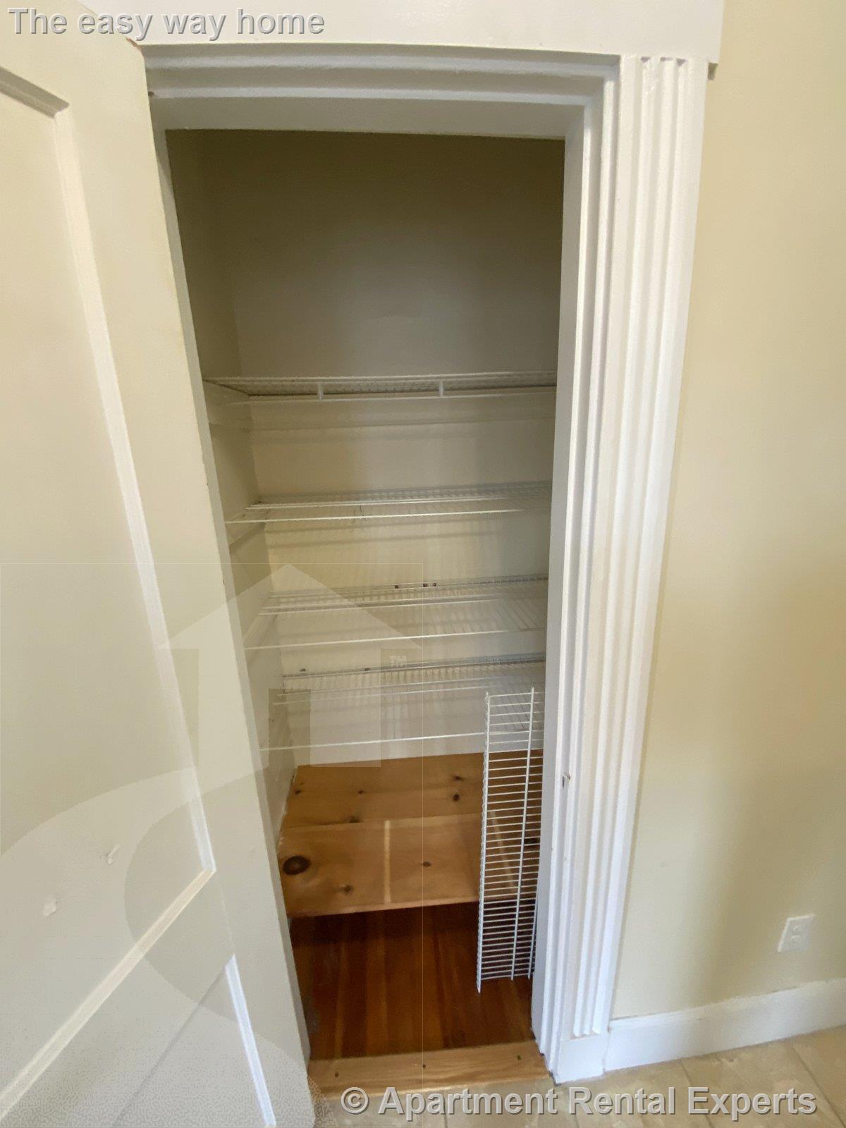 77 Hancock St, Central Square