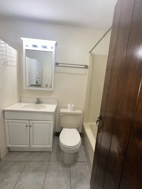 206 R Mill St, Randolph