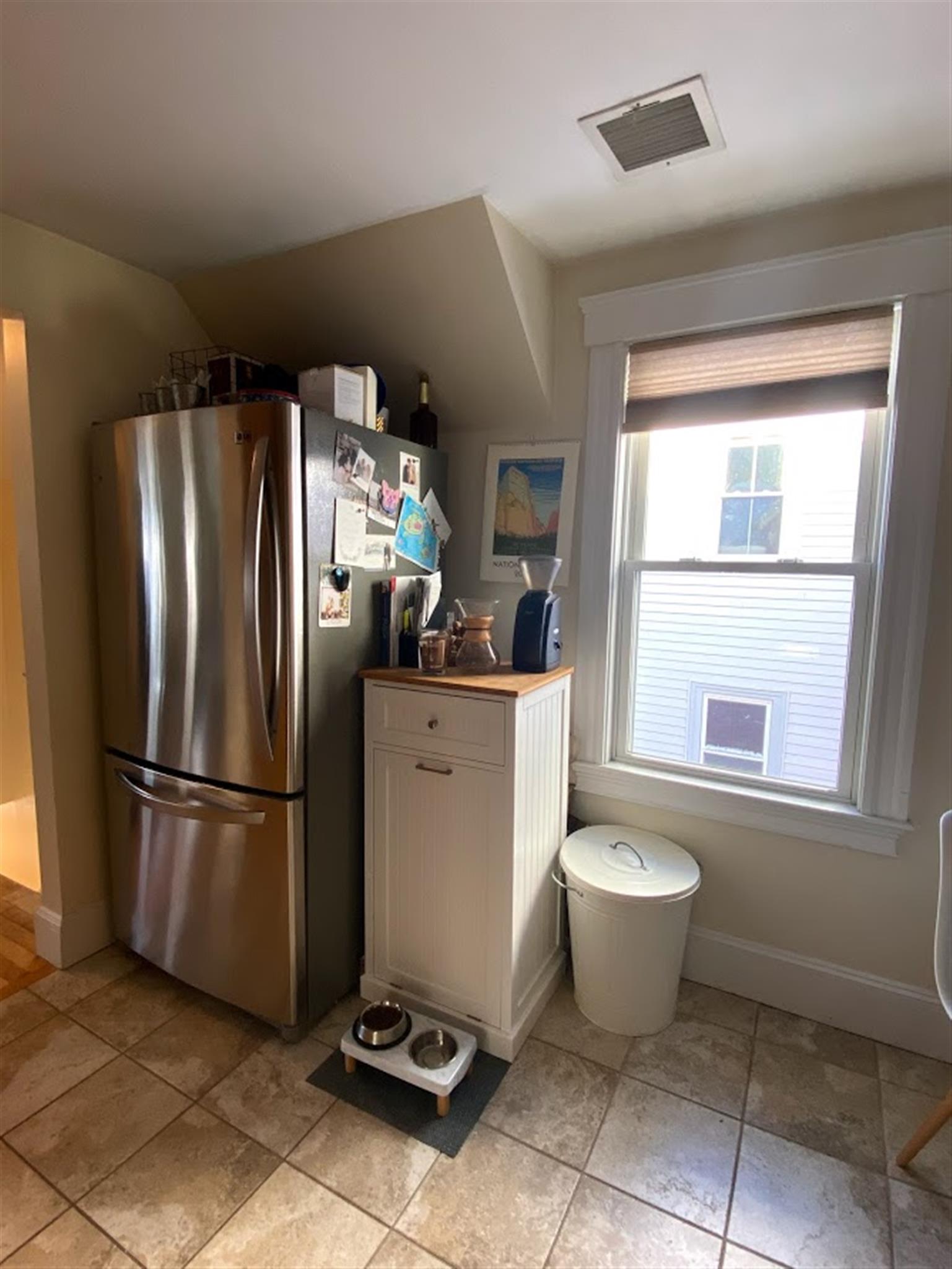 2 bed, 1 bath apartment for rent at 20 Cameron Ave Unit 2, North Cambridge — photo 5 of 14
