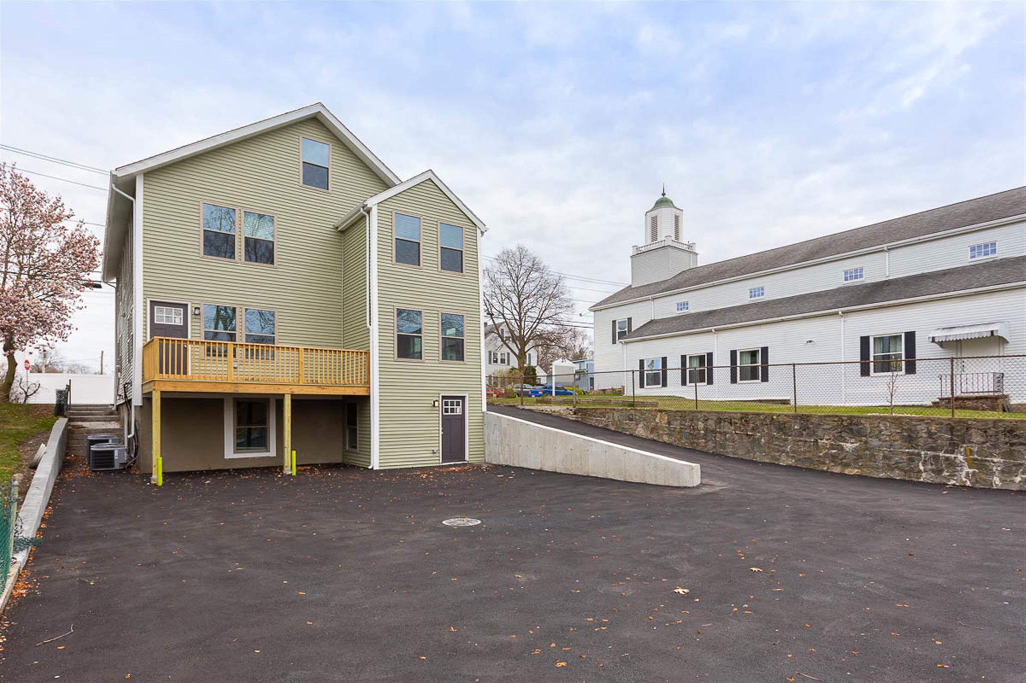 5 bed, 4+ bath apartment for rent at 476 Fulton St Unit 1A, Medford — photo 24 of 29