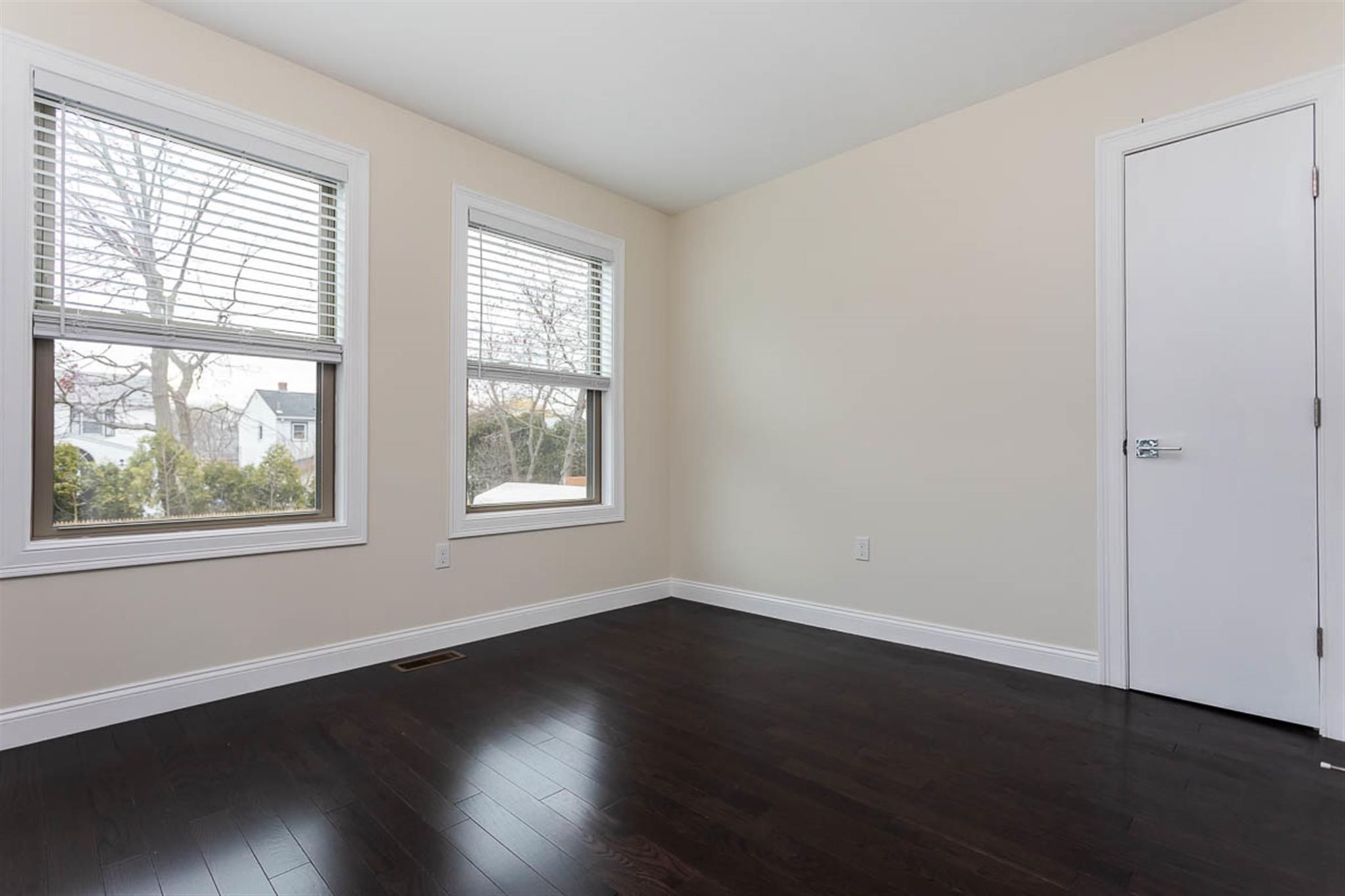 5 bed, 4+ bath apartment for rent at 476 Fulton St Unit 1A, Medford — photo 7 of 29