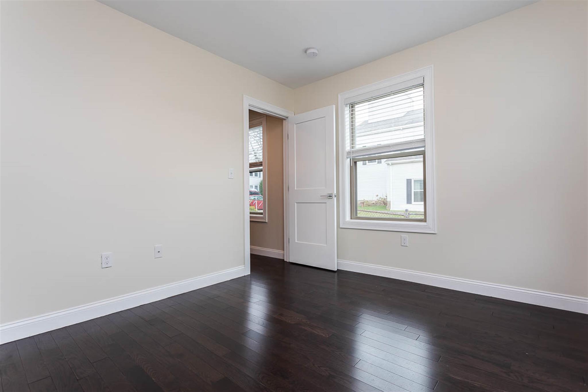 5 bed, 4+ bath apartment for rent at 476 Fulton St Unit 1A, Medford — photo 8 of 29