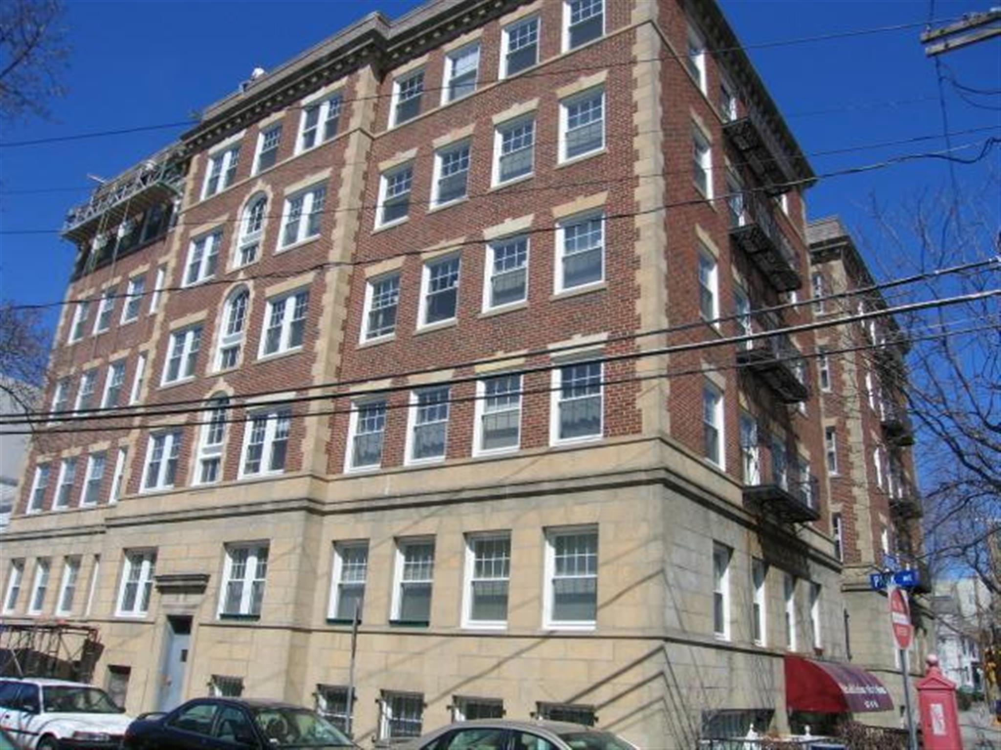 1 bed, 1 bath apartment for rent at 36 College Ave Unit 23, Davis Square — photo 2 of 19