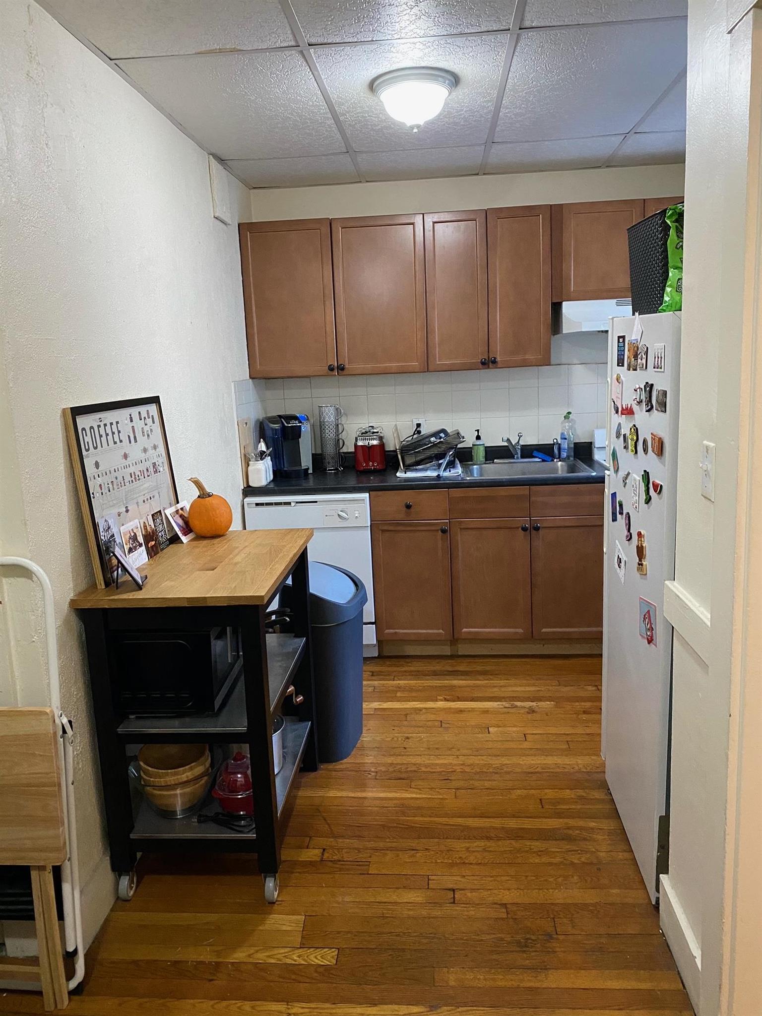 1 bed, 1 bath apartment for rent at 36 College Ave Unit 23, Davis Square — photo 18 of 19