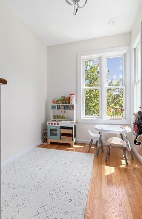 29 Angela Ln, Watertown