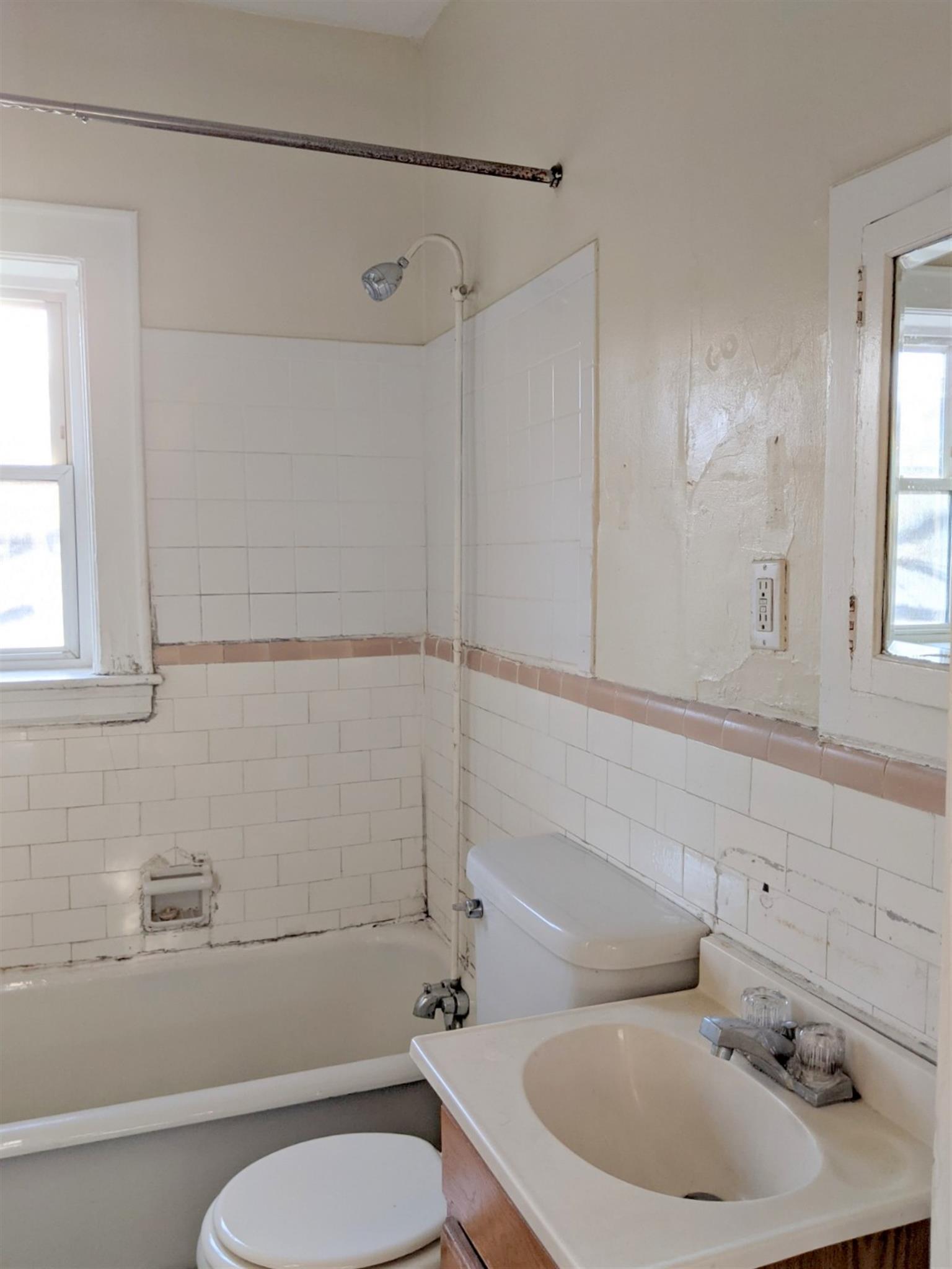 Studio bed, 1 bath apartment for rent at 4 Cogswell Ave Unit 27, Porter Square — photo 18 of 18