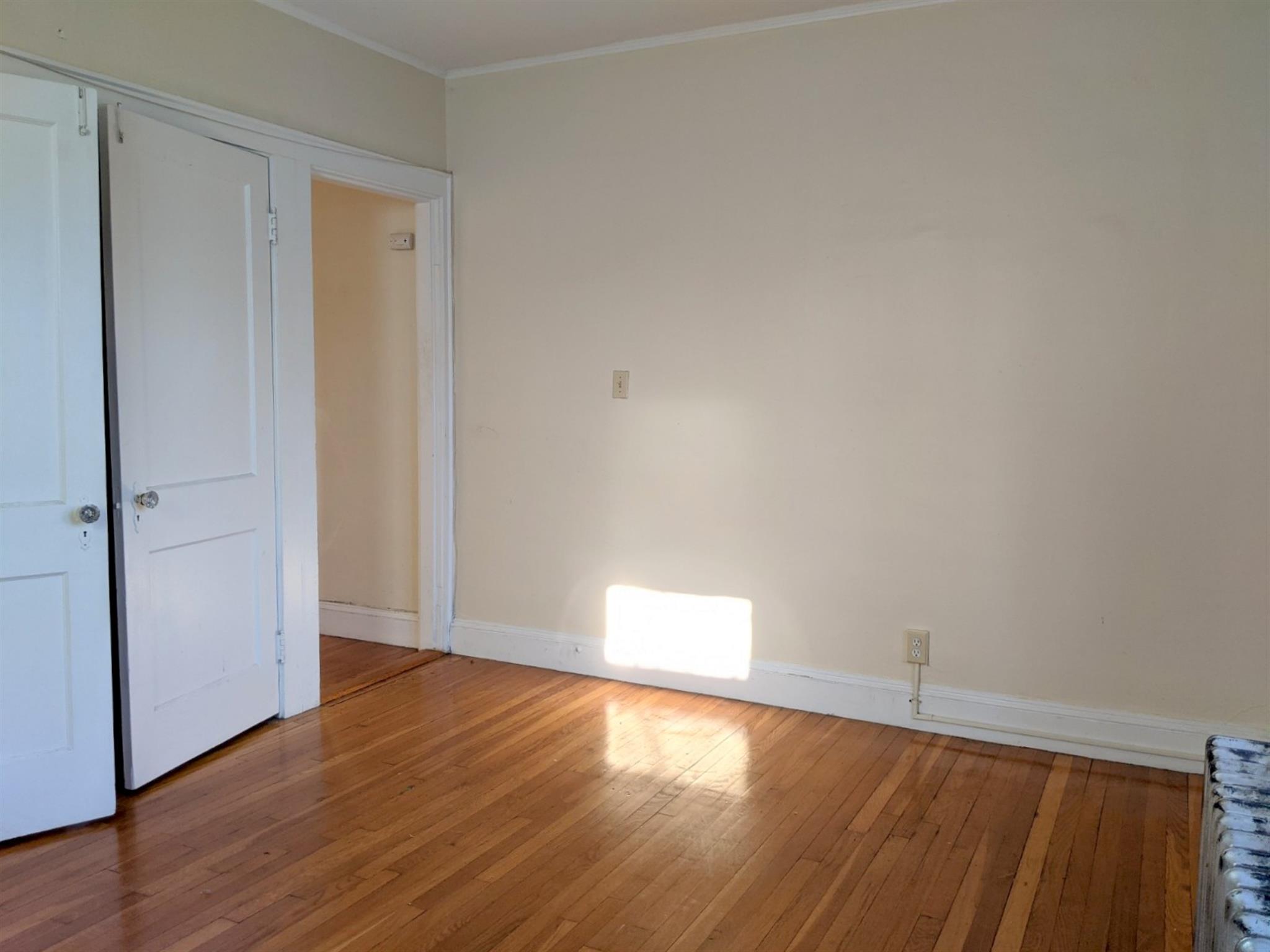 Studio bed, 1 bath apartment for rent at 4 Cogswell Ave Unit 27, Porter Square — photo 3 of 18