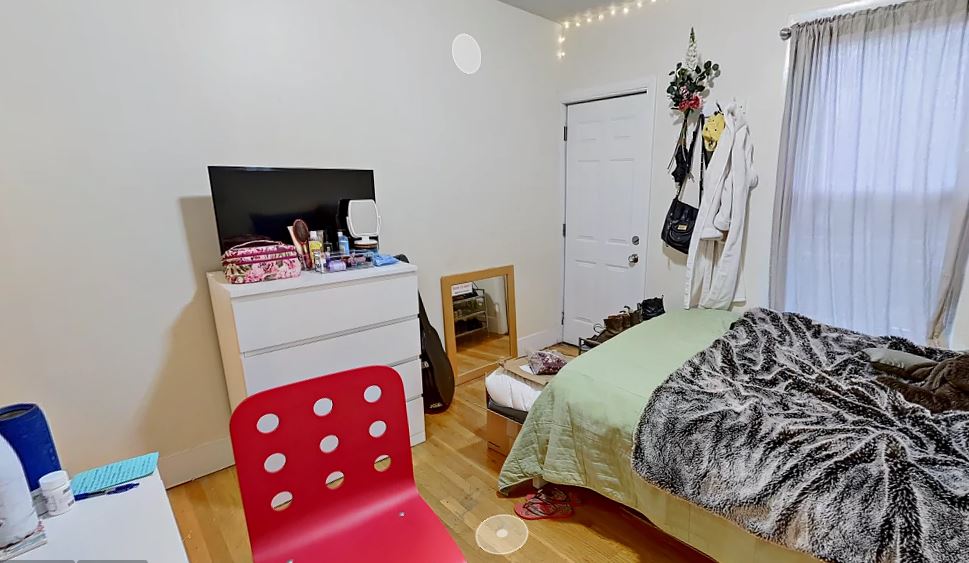 216 Freeman St, North Brookline