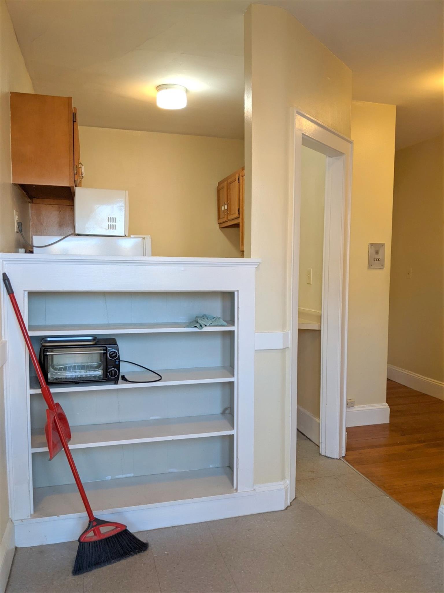 1 bed, 1 bath apartment for rent at 4 Cogswell Ave, Porter Square — photo 7 of 27